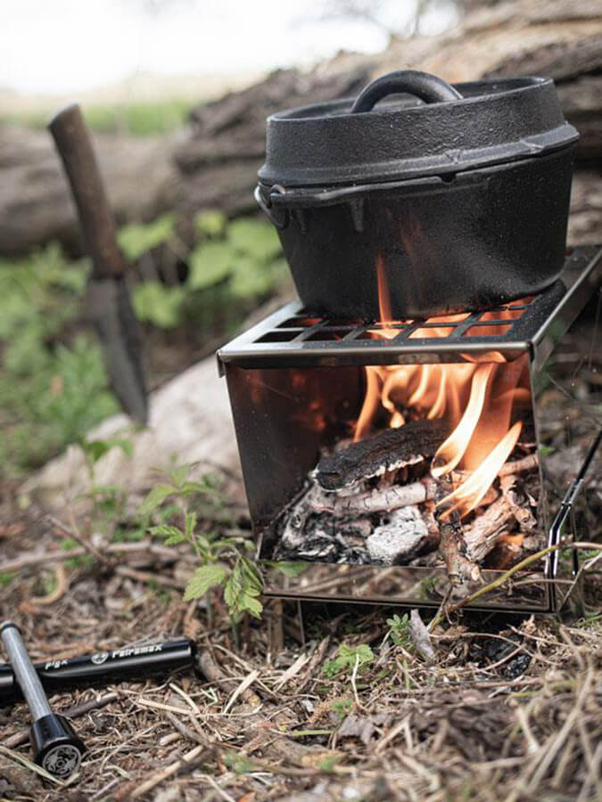 Petromax Dutch Oven Cast Iron Cookware - 6 Quart Enameled Camping & Outdoor Cooking Pot for Baking, Stewing & Braising - Perfect for Campfires, Backpacking & Home Kitchen Use
