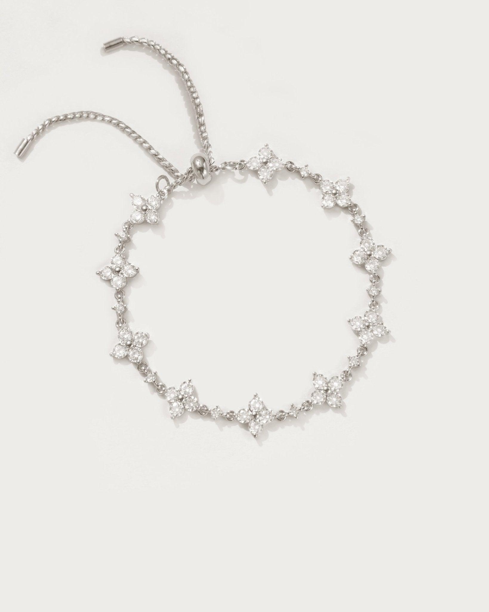 Sparkle Clover Silver Bracelet - Lucky Four Leaf Clover Charm Jewelry for Women - Perfect for St. Patrick's Day, Gifts & Everyday Wear