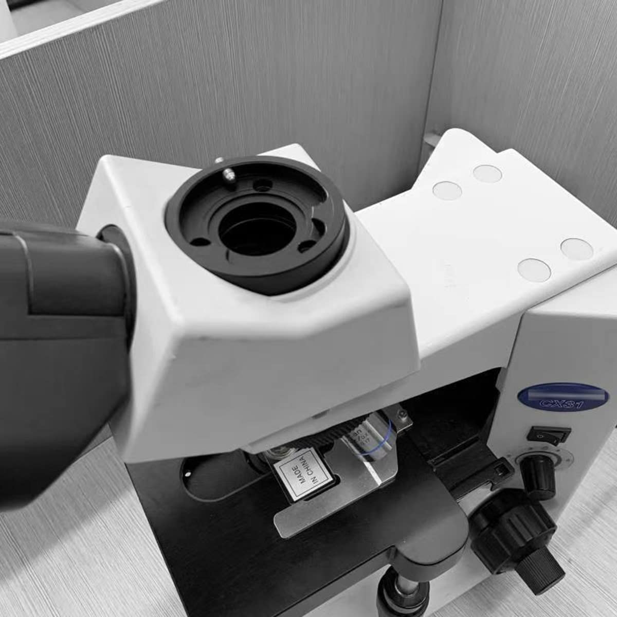 Microscope Trinocular Adapter & CCD C-Mount Camera Adapter Kit - Compatible with Olympus CX BX CKX SZX Series Microscopes - 1PC Microscope Accessory for Lab Research & Scientific Imaging