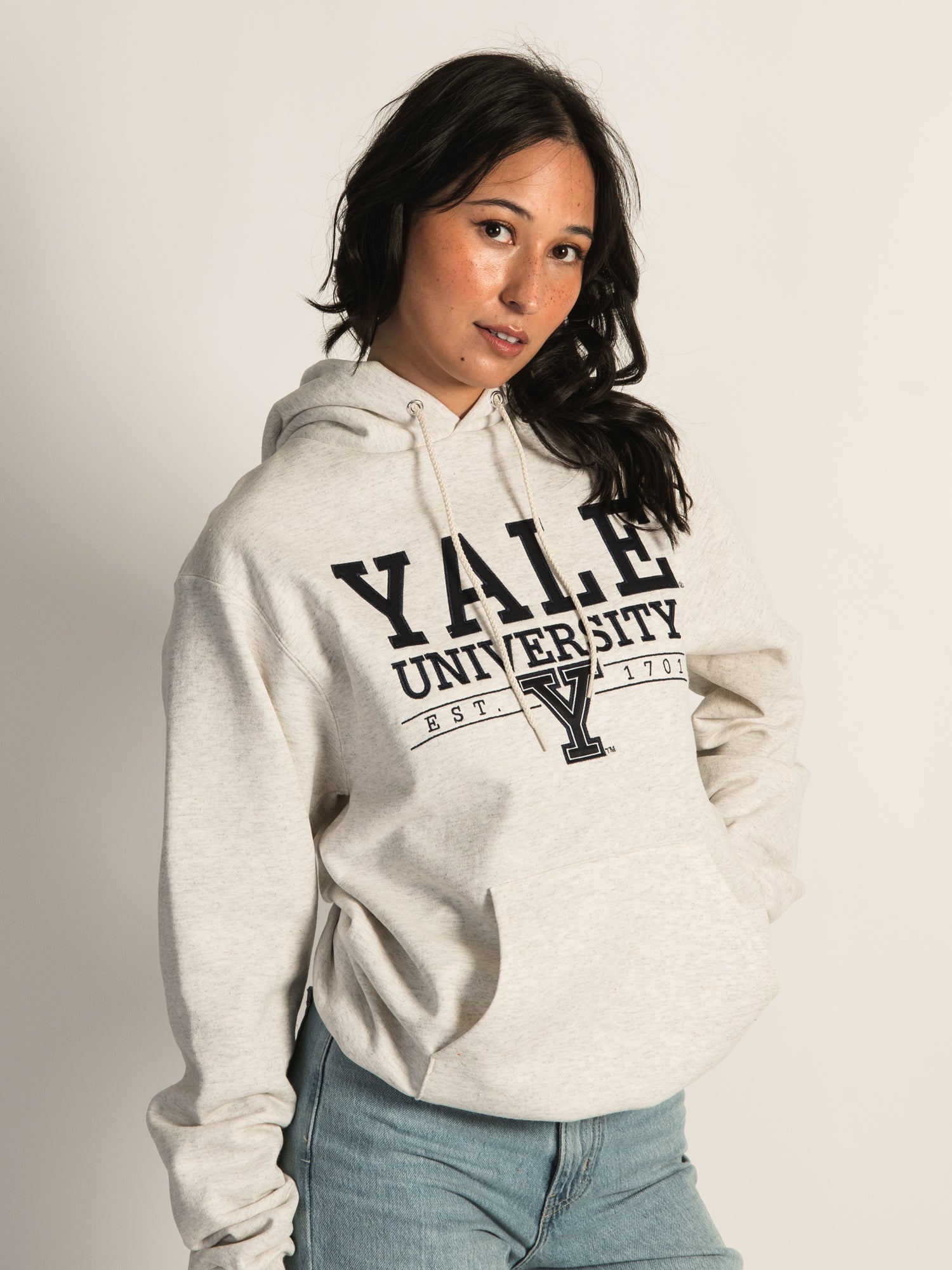 Champion Yale Pullover Hoodie - Comfortable & Stylish College Sweatshirt for Men & Women - Perfect for Campus, Gym & Casual Wear