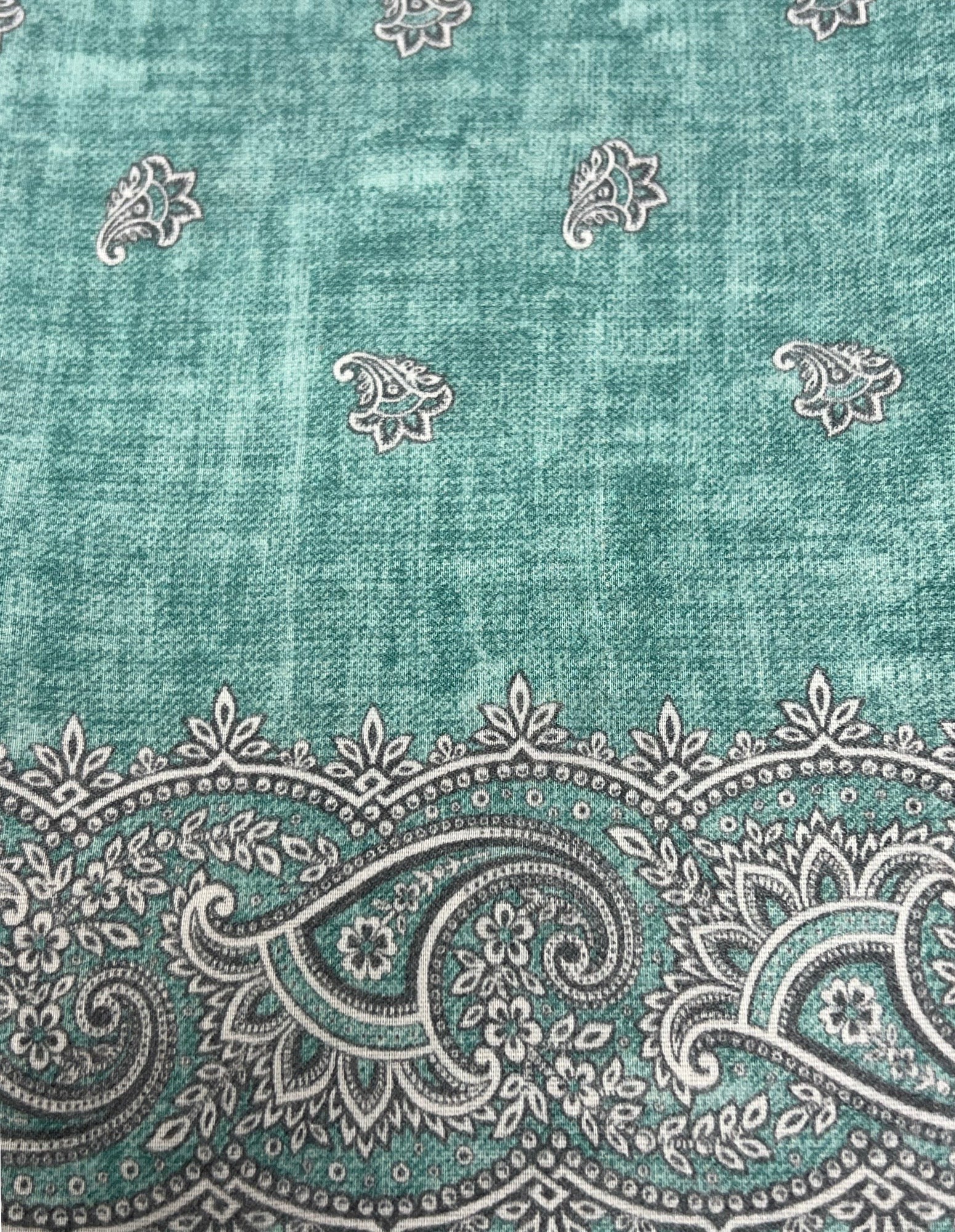 CANTINI Erfrem Bandana Scarf - Soft Cotton Green Bandana for Men & Women - Perfect for Outdoor Activities, Sports, and Fashion Accessories