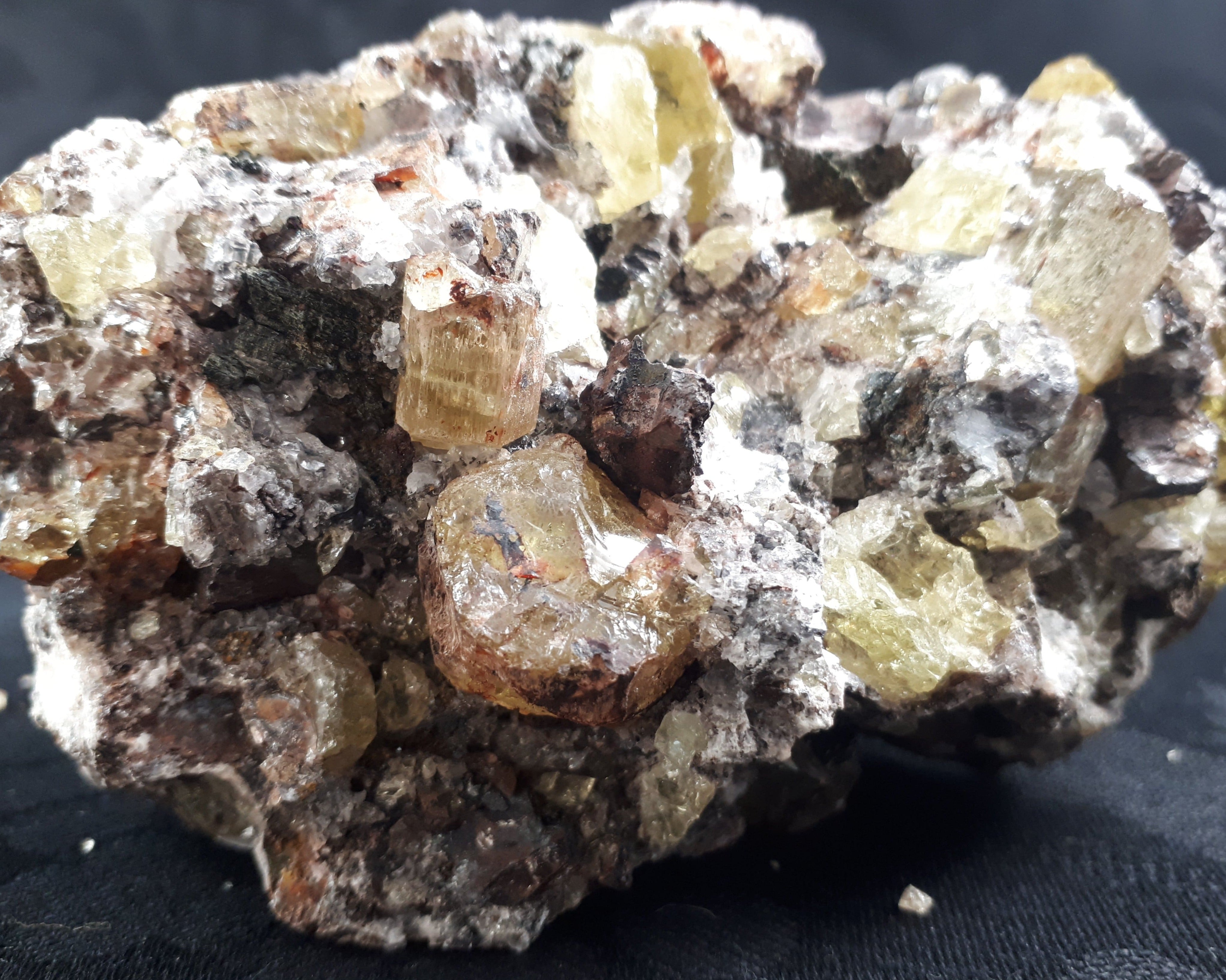 Natural Apatite in Matrix - Rare Mineral Specimen for Collectors & Healing Crystals - Perfect for Home Decor, Meditation & Energy Work