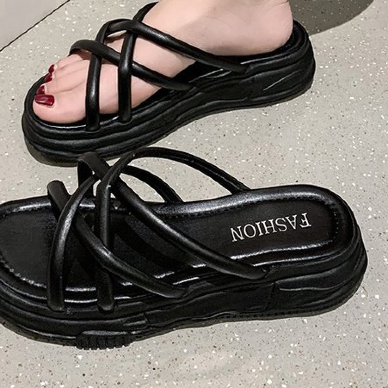 EBRICON Women's Comfortable Cross Platform Slide Sandals - PU Leather Slip-On Open Toe Summer Beach Slippers for Walking, Travel & Vacation
