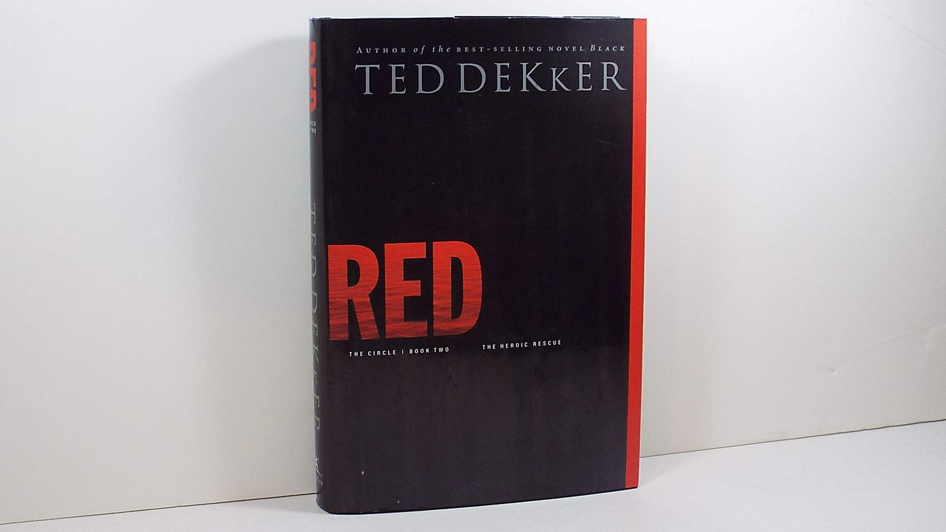 Red (The Circle Trilogy, Book 2) - The Books of History Chronicles - Fantasy Adventure Novel for Teens & Adults - Perfect for Book Clubs & Reading Enthusiasts
