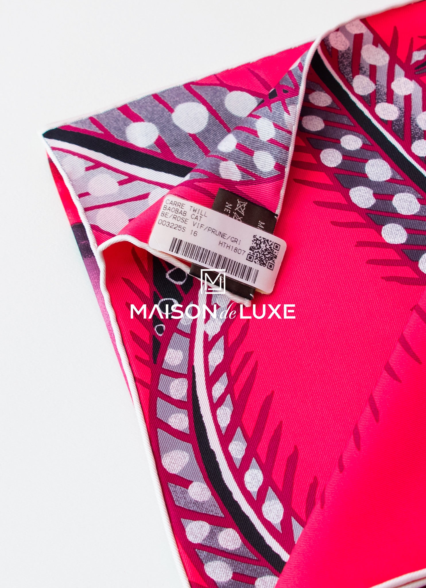 Hermes Baobab Cat Fuchsia Twill Silk Scarf 90 cm - Luxury Fashion Accessory for Women, Perfect for Gift Giving & Special Occasions
