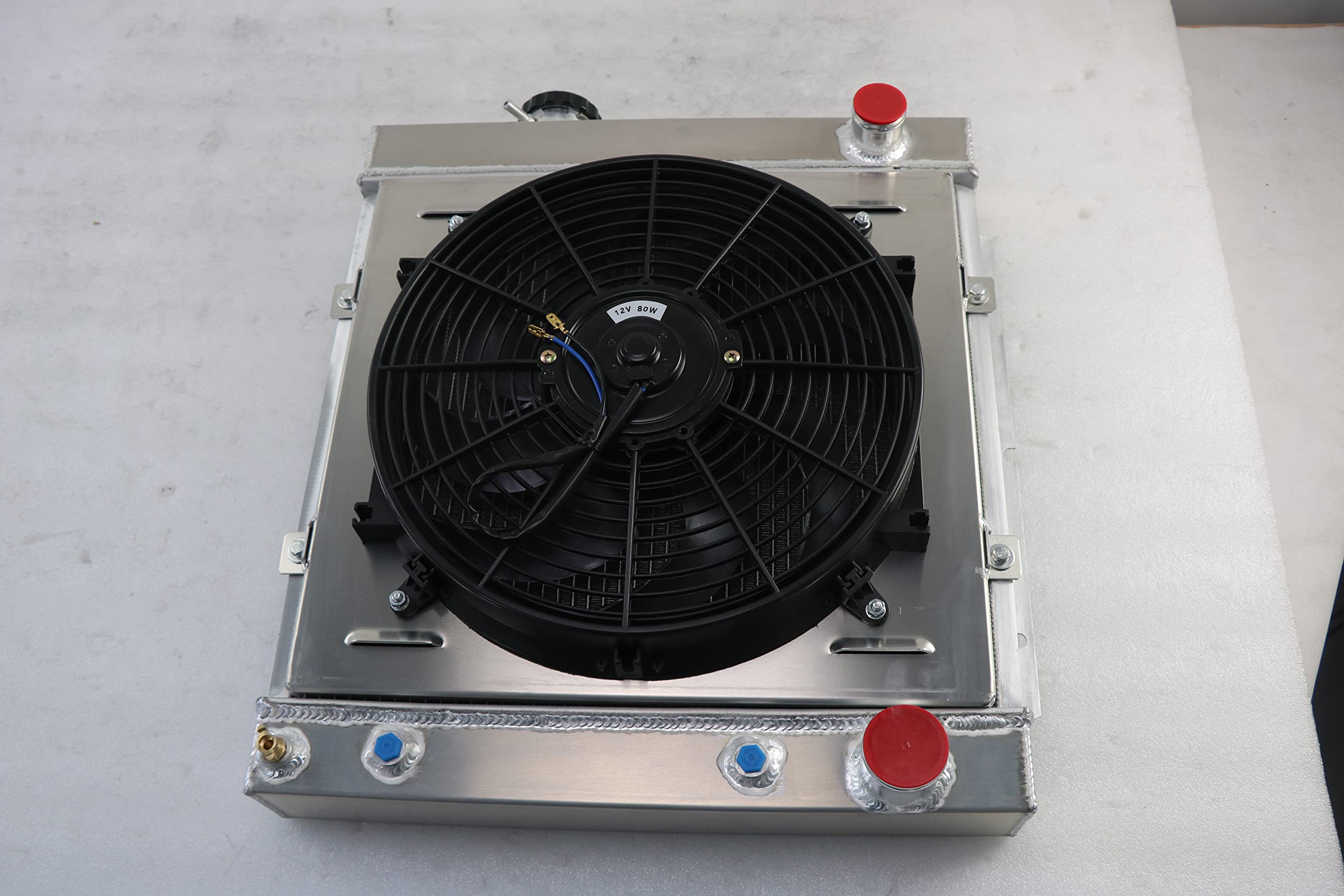 High-Performance 3-Row Aluminum Radiator for 1960-1966 Mercury Comet/Ford Falcon Ranchero/Mustang 260 289 V8 (AT/MT) - Includes Shroud, Fan & Relay - Perfect for Classic Car Restoration & Hot Rod Upgrades