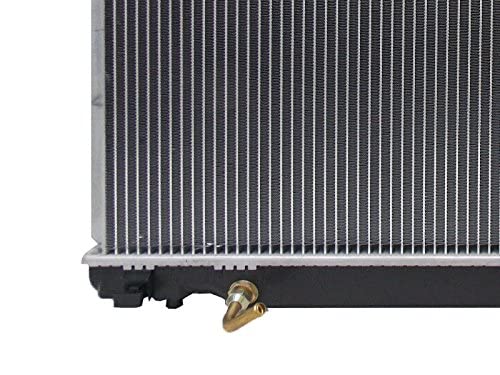 High-Performance Aluminum Radiator for Cars & Trucks - Efficient Engine Cooling for Daily Commute & Off-Road Adventures