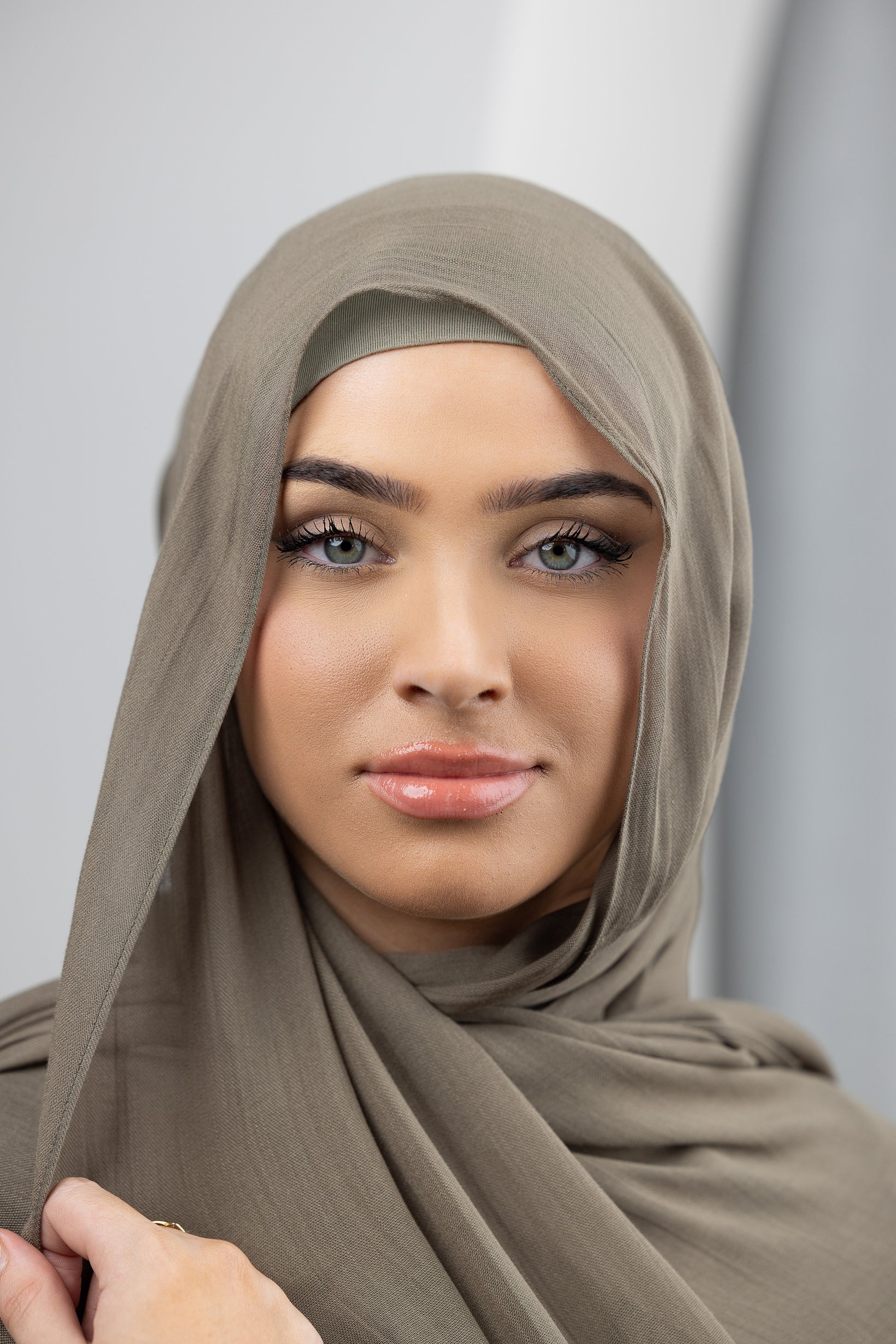 Premium Modal Shawl Wrap - Soft & Lightweight Green Scarf for Women - Perfect for Fall, Winter & Evening Outfits