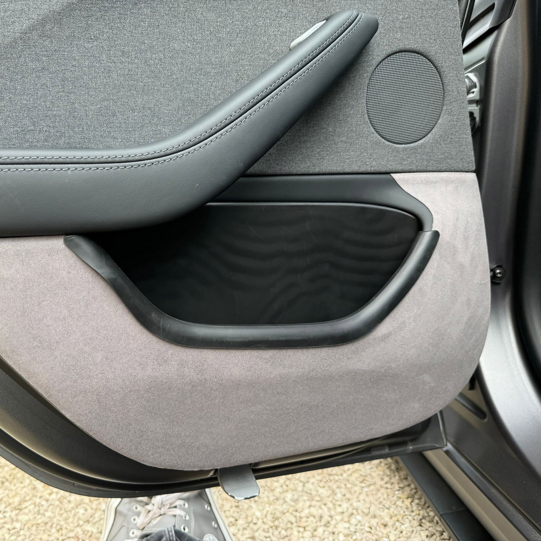2024+ Tesla Model 3 Highland Suede Anti-Kick Door Panel Protector - Premium Interior Car Accessories for Scratch Protection & Style Enhancement (Perfect for Family, Pets & Daily Commute)