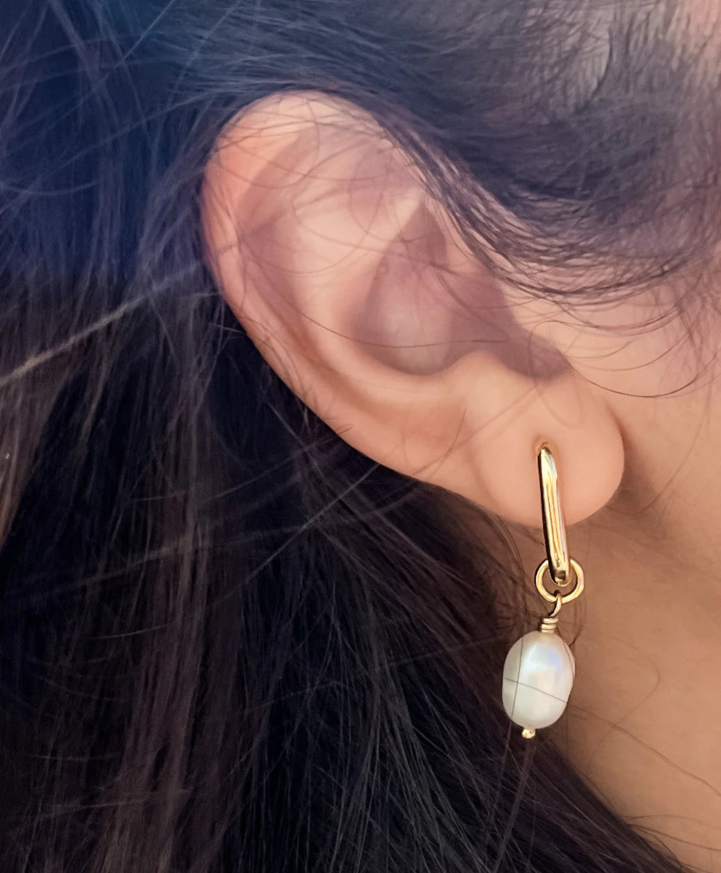 ROMALI 18k Gold Plated Golden Pearl Hoop Earrings for Women - Elegant Fashion Jewelry Gift for Birthday, Anniversary & Special Occasions