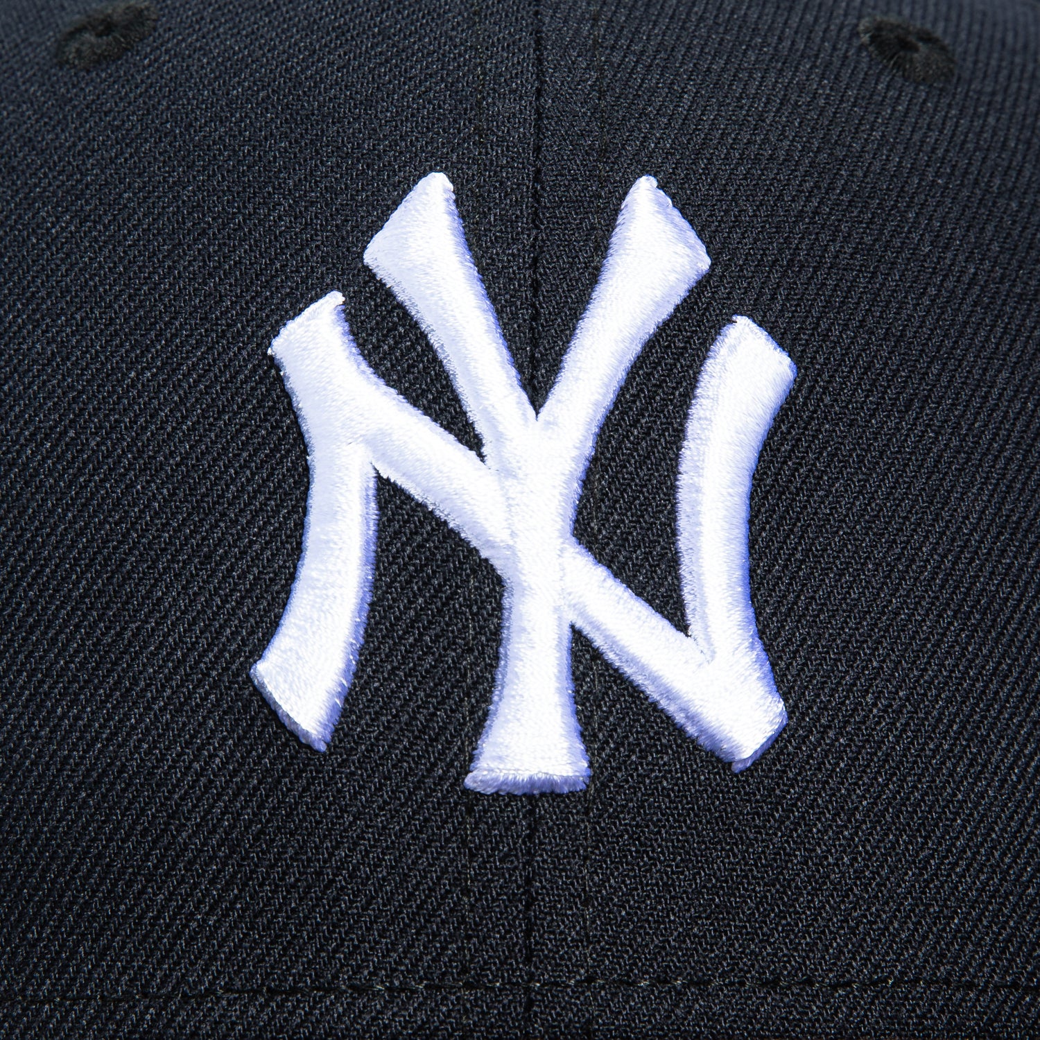 New Era 59Fifty New York Yankees 1996 World Series Patch Snapback Hat - Navy & Brown - Official MLB Baseball Cap for Men & Women - Perfect for Games, Collecting & Streetwear Fashion
