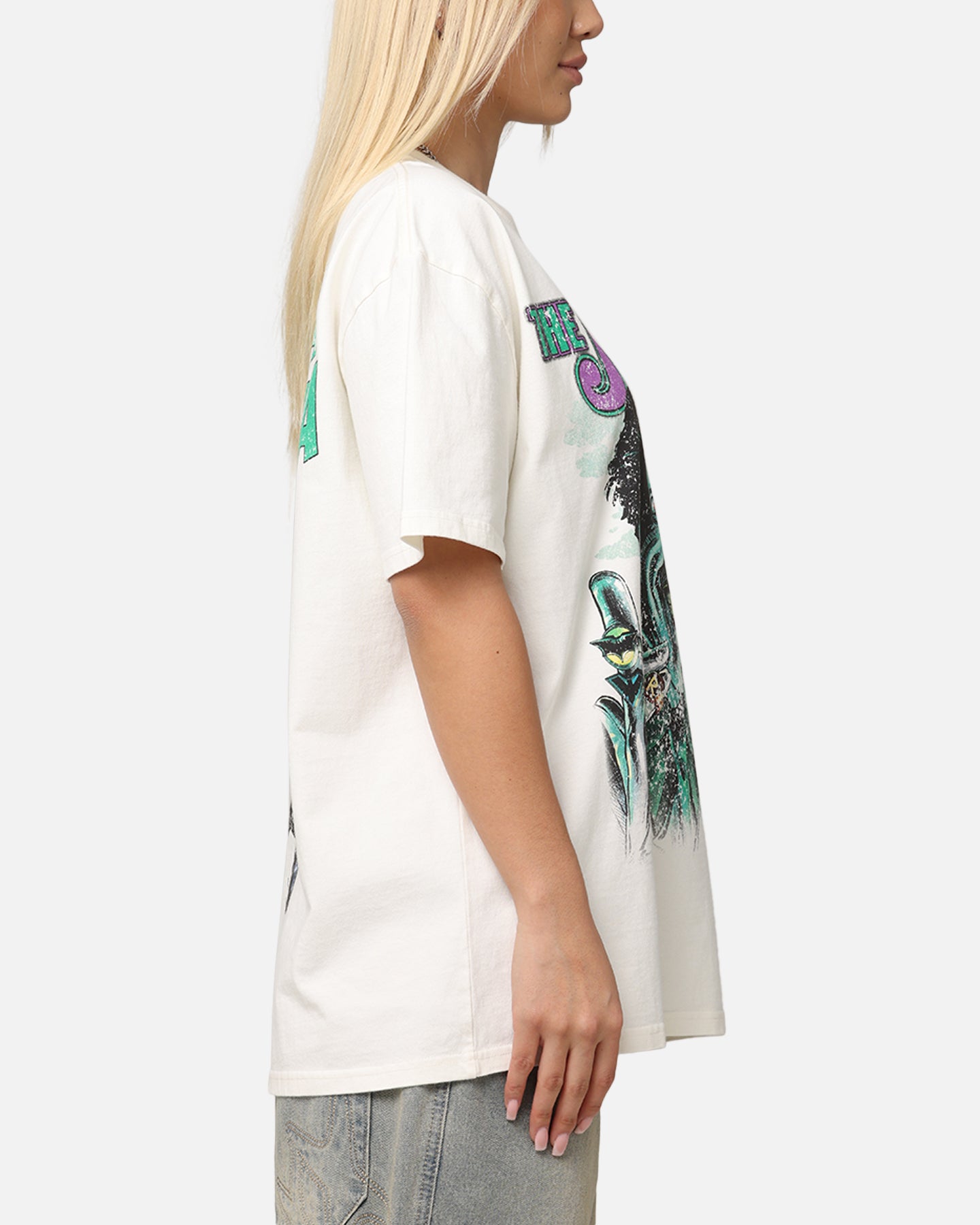 Vintage DC Batman vs Joker Graphic Heavyweight T-Shirt - Off White | Unisex Streetwear for Cosplay & Comic Con