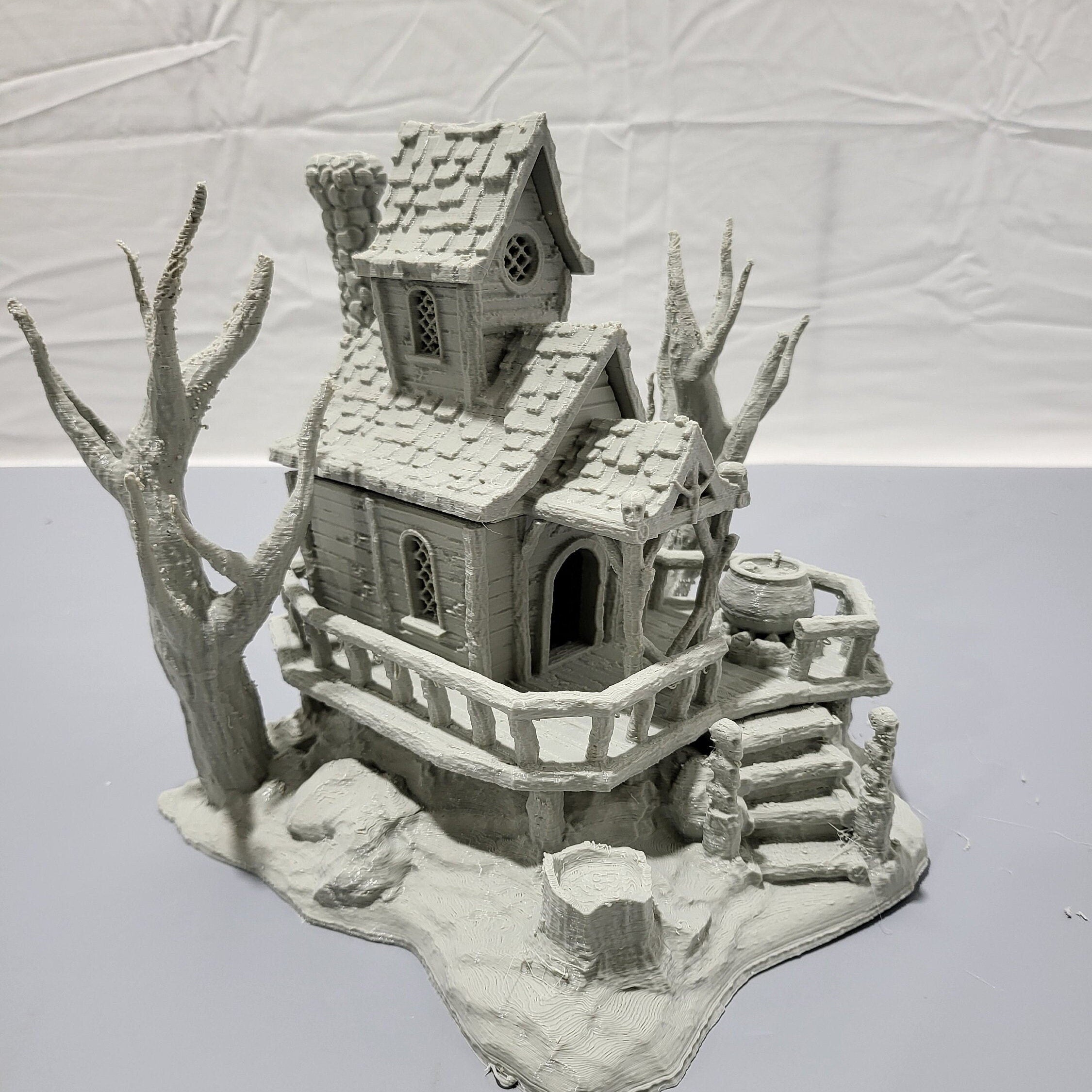 Witch Hut Miniature - Fantasy Witch House & Sorceress Lair for Dungeons and Dragons RPG, D&D Terrain & Tabletop Magic Scenery - Perfect for Wargaming, Diorama & Fantasy World Building
