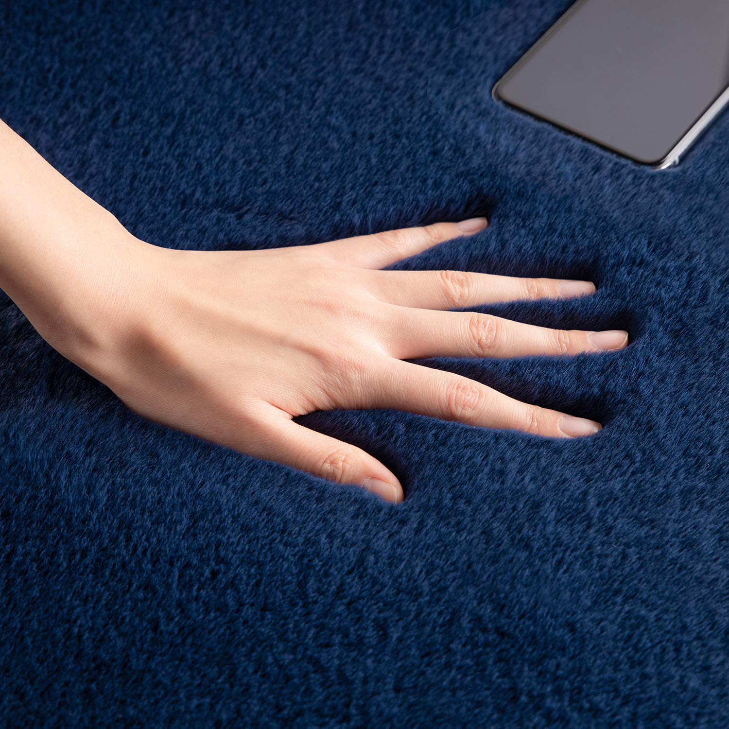 Premium Ashler Faux Fur Rug - Ultra Soft Rabbit Fur Area Rug in Dark Blue (6x9 Feet) | Machine Washable Luxury Floor Mat for Bedroom, Nursery, Living Room & Kids Room Decor | Cozy Home Accent for Winter & Modern Interior Design