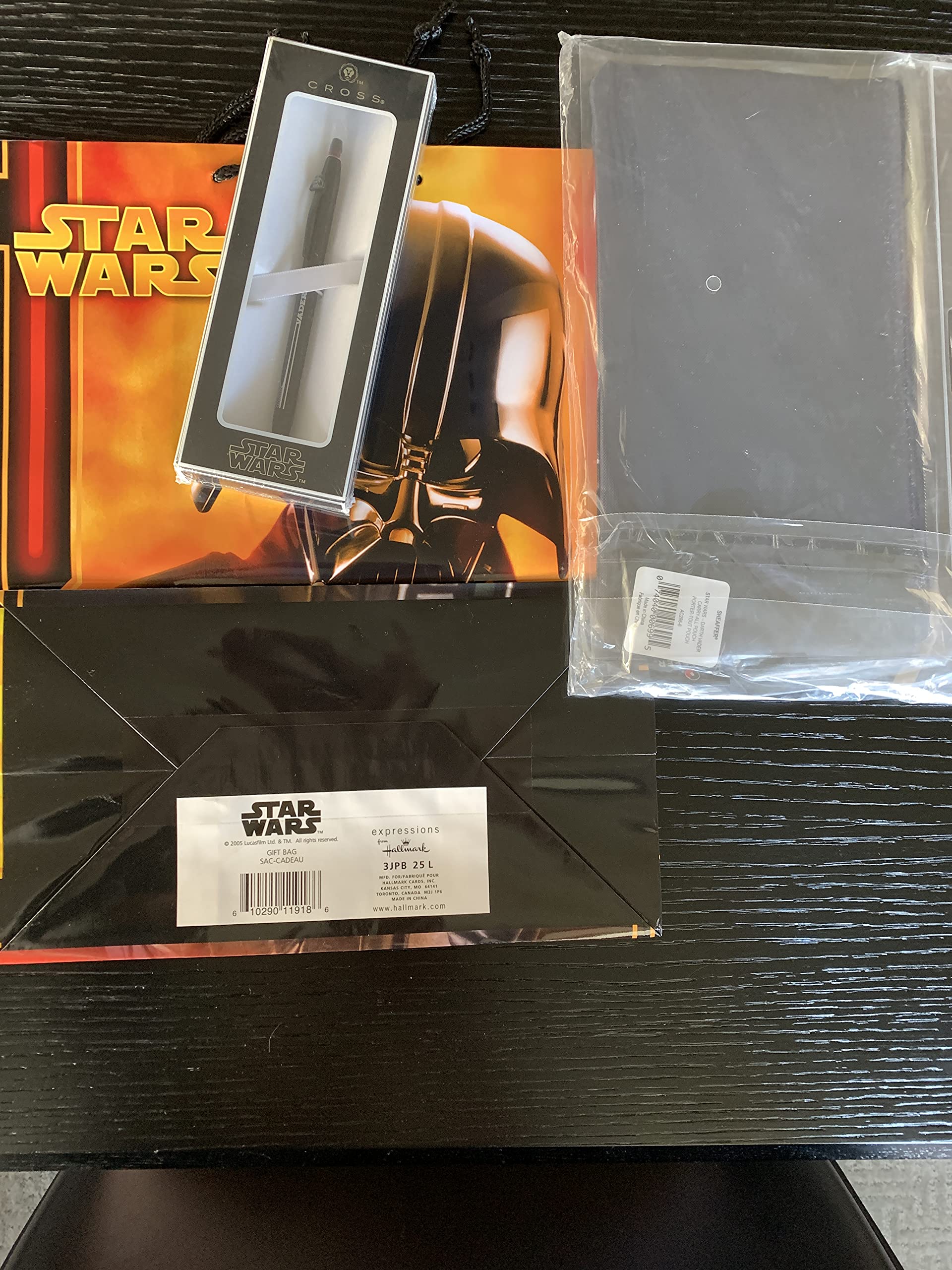 Star Wars Darth Vader Gel Rollerball Pen with Selectip Technology - Cross Click Pen Set Includes Pen Pouch & Large Gift Bag - Perfect for Collectors, Office Use & Star Wars Fans Gifts