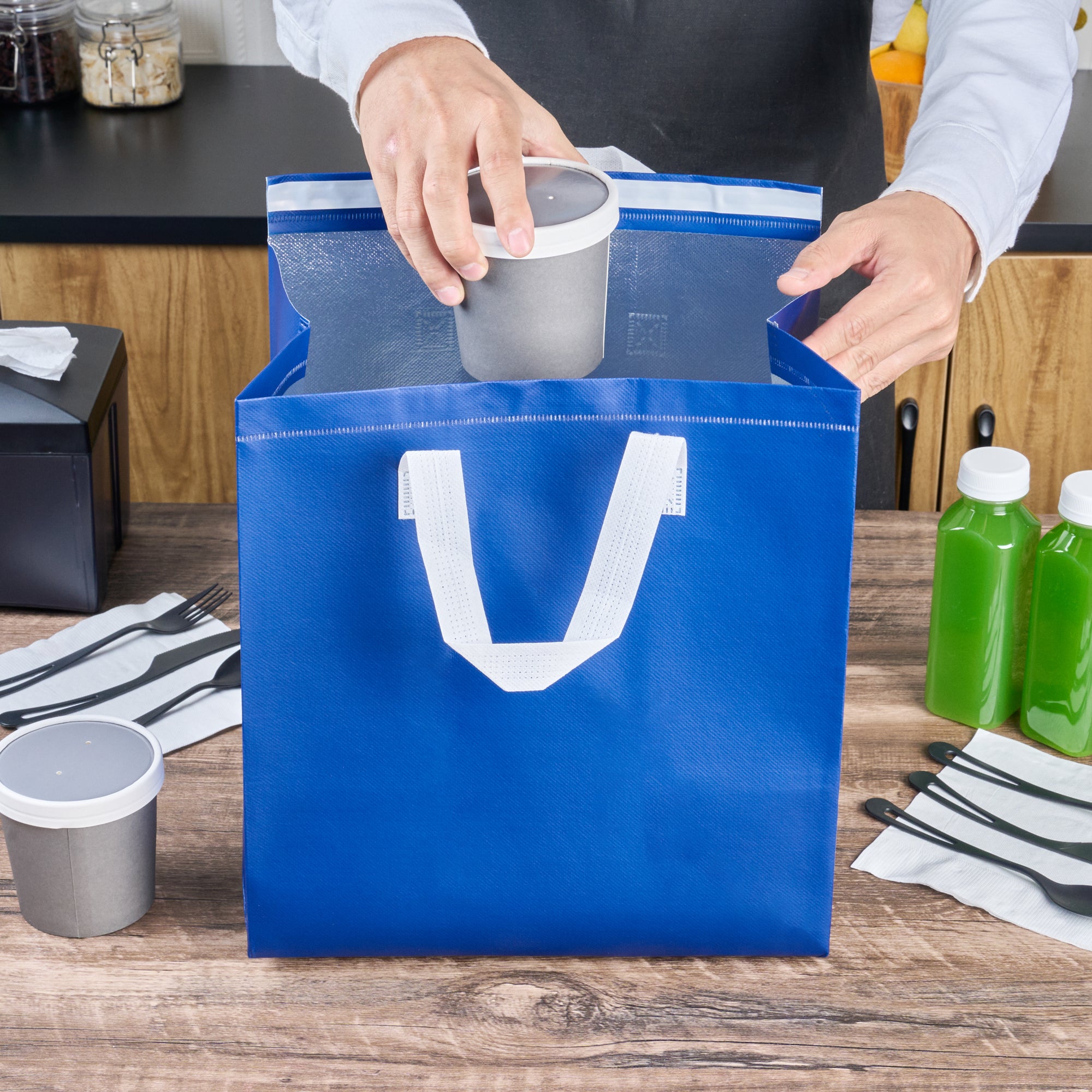 Blue Insulated Takeout Bags with Tamper-Evident Seal | 11.75