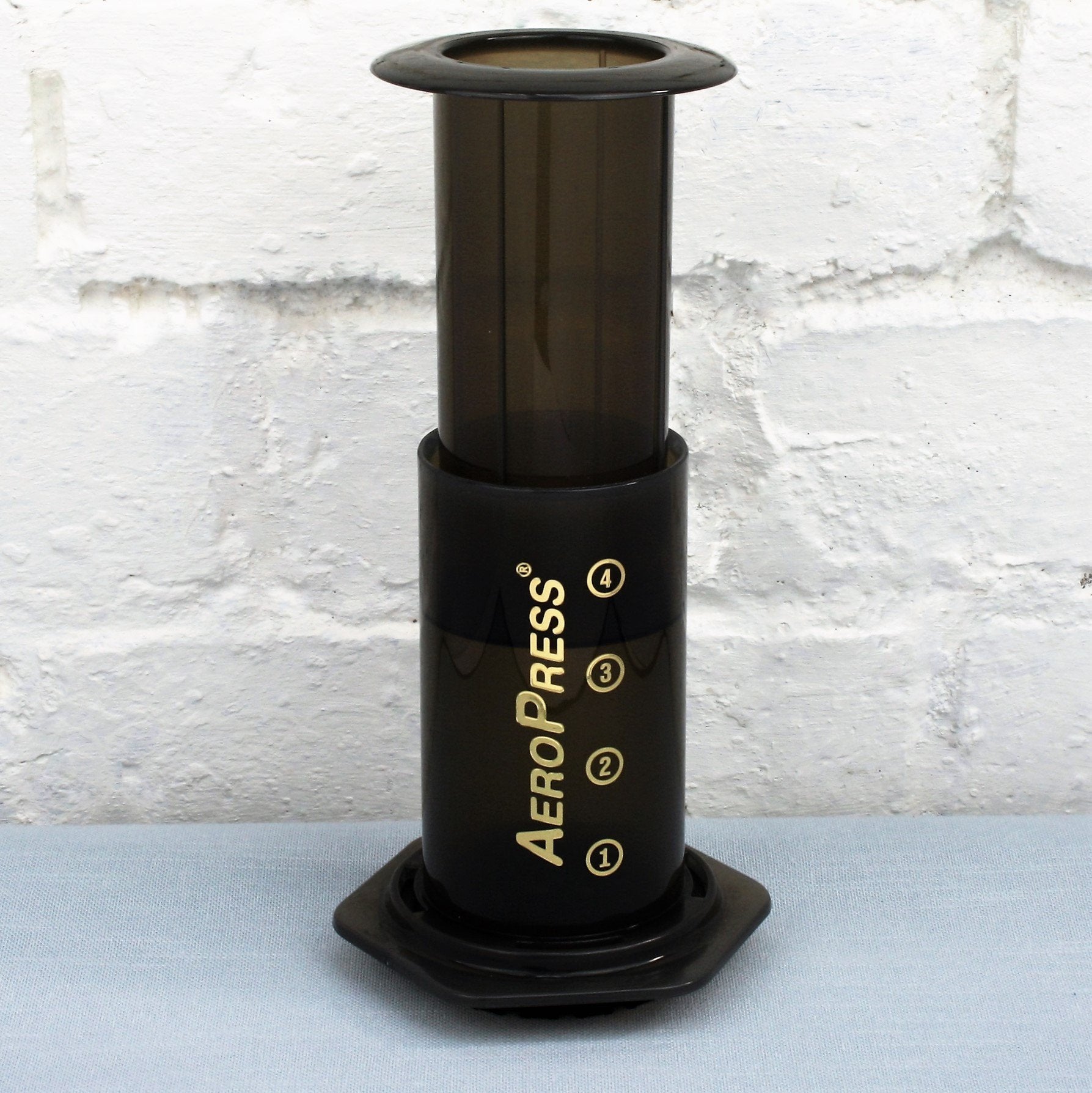 AeroPress Coffee Maker – Portable Espresso Machine for Travel, Camping & Home Use – Easy to Use, Fast Brewing, Durable & BPA-Free – Perfect for Coffee Lovers On-The-Go