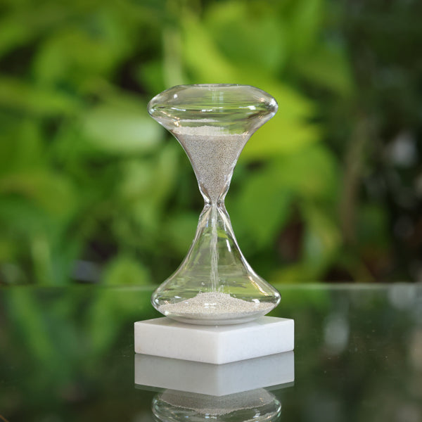 1 Minute Bead Sand Timer - Silver, Gold or Red Colors for Classroom, Games & Productivity - Hourglass Timer for Kids, Teachers & Office Use