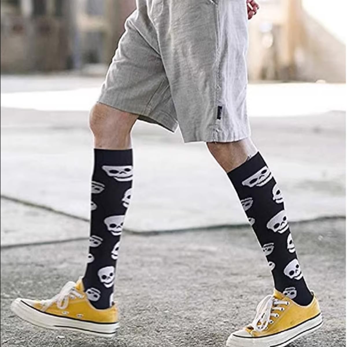 SamHeng Compression Socks for Women & Men - 2 Pairs Knee High Support Socks for Circulation, Running, Cycling, Sports & Travel - Perfect for Halloween, Athletic Activities & Long Flights