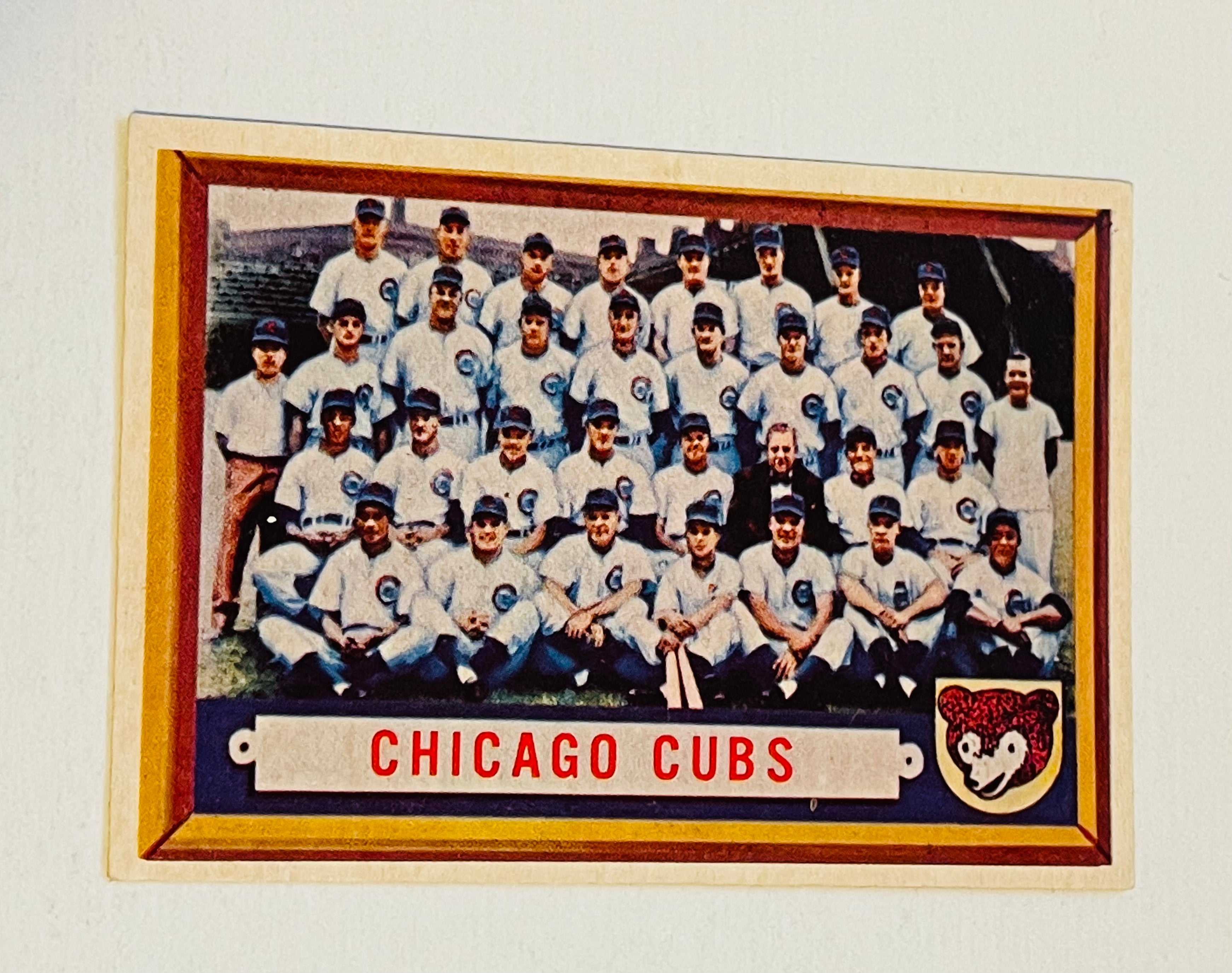 1957 Topps Baseball Card - Chicago Cubs Team - Near Mint (NM) Condition - Vintage Sports Collectible for Display & Investment
