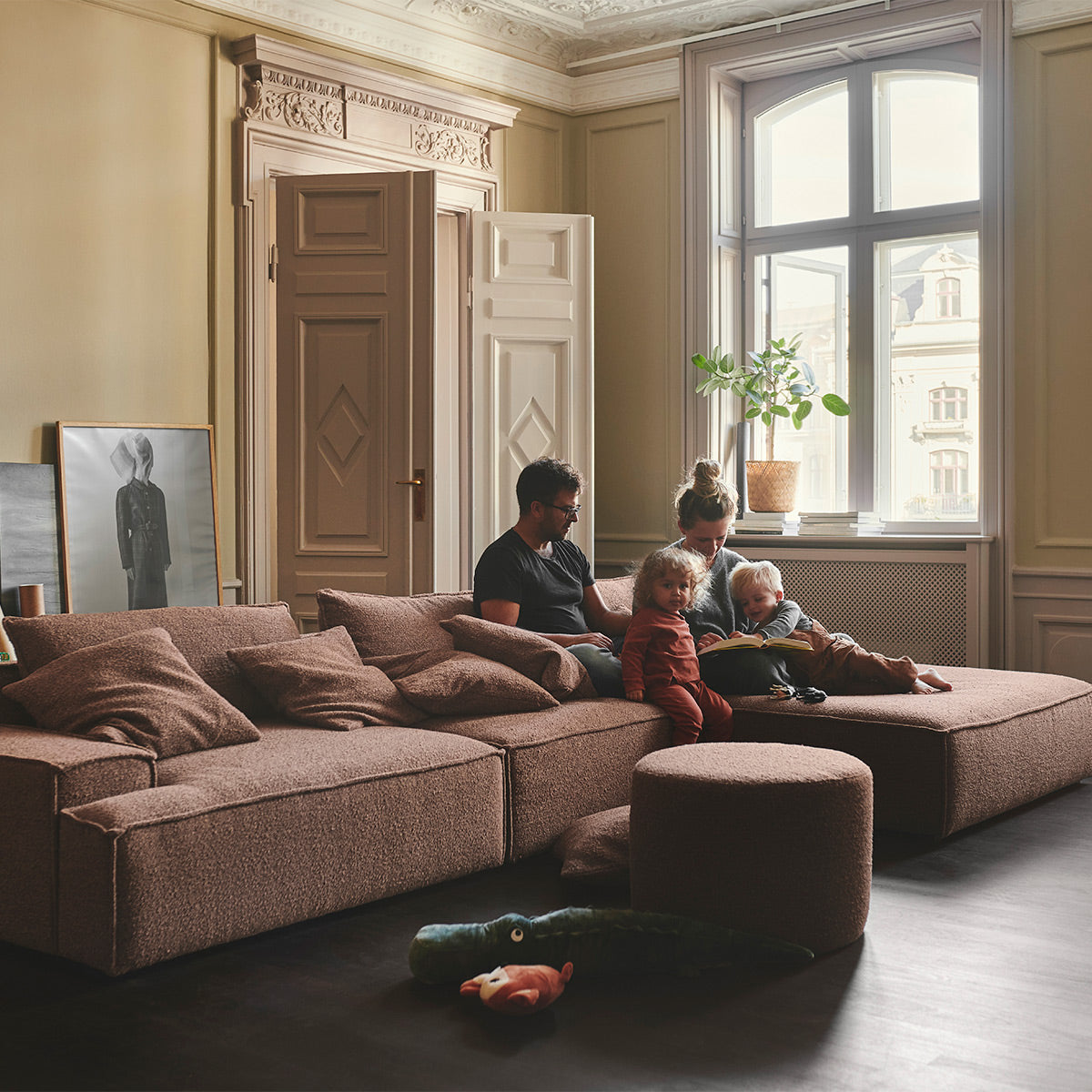 Daphne Boucle 1-Seater Left Arm Modular Sofa - Modern Compact Loveseat for Small Spaces, Apartments & Cozy Living Rooms