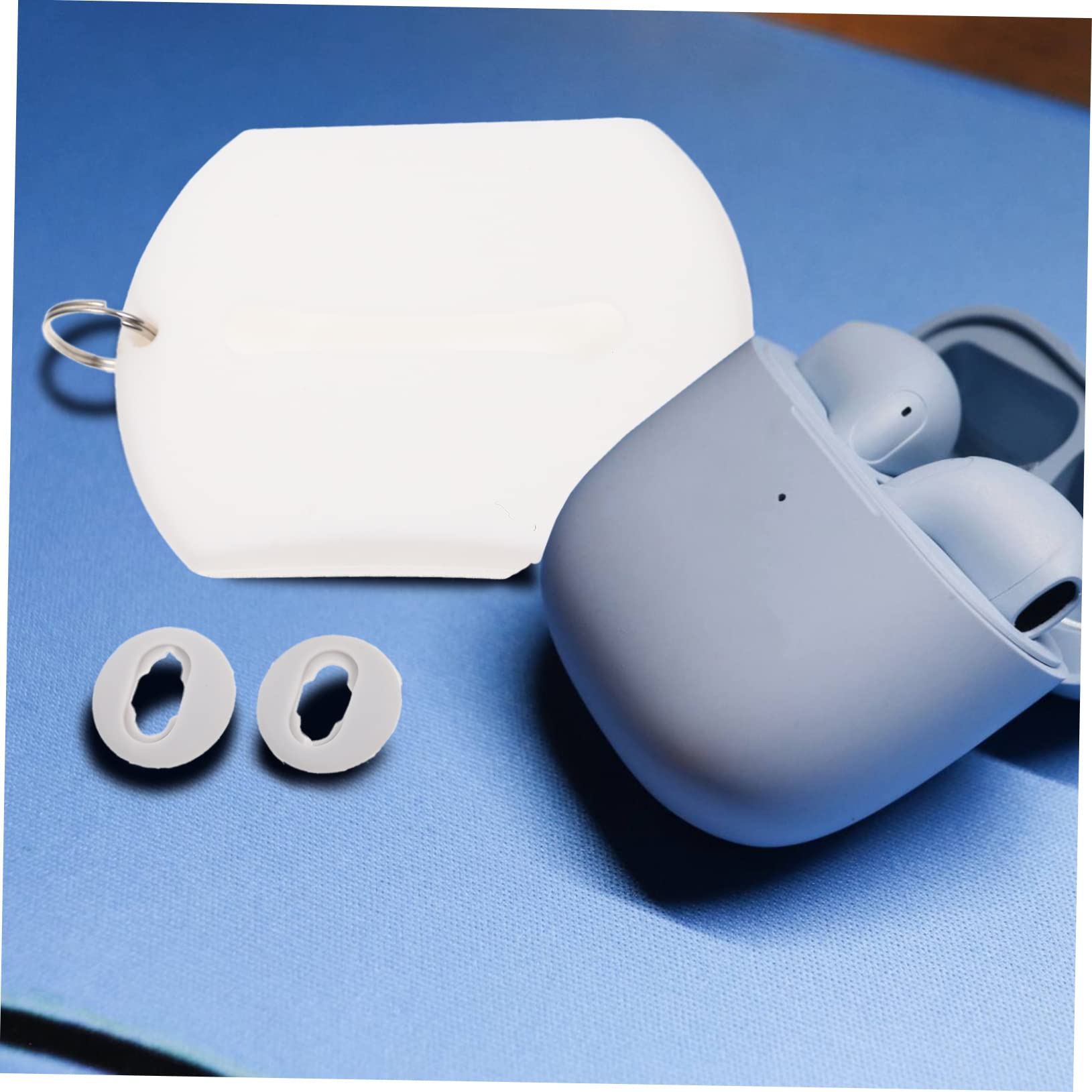 HEMOTON 8-Piece Wireless Earbud Tips Set - Compatible with Samsung Galaxy Buds, AirPods Pro, Noise Cancelling Earphone Accessories - Perfect for Travel, Workout, and Daily Use