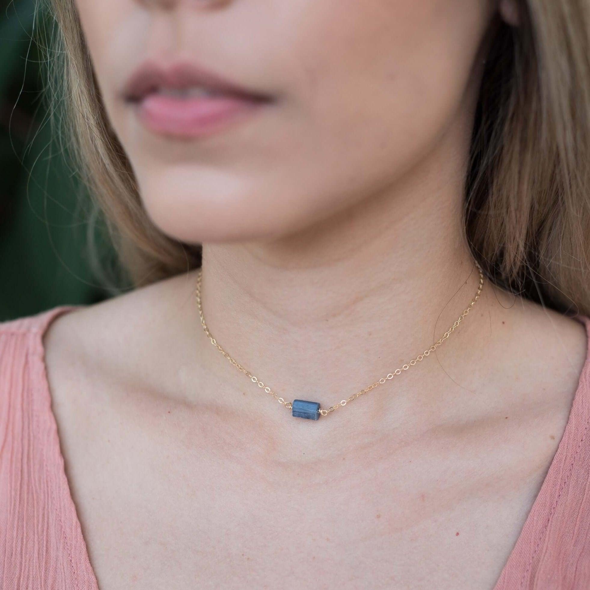 Natural Raw Kyanite Crystal Nugget Choker Necklace - Healing Stone Jewelry for Women, Energy Balancing & Stress Relief - Perfect for Meditation, Yoga & Spiritual Practices