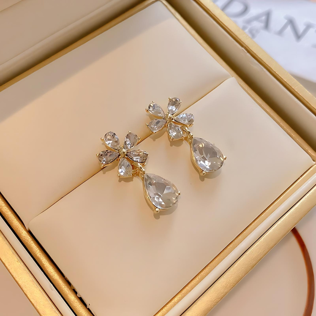 Sparkling Crystal Flower Dangle Earrings for Women - Elegant Bohemian Jewelry for Parties, Weddings & Date Nights | C9F15