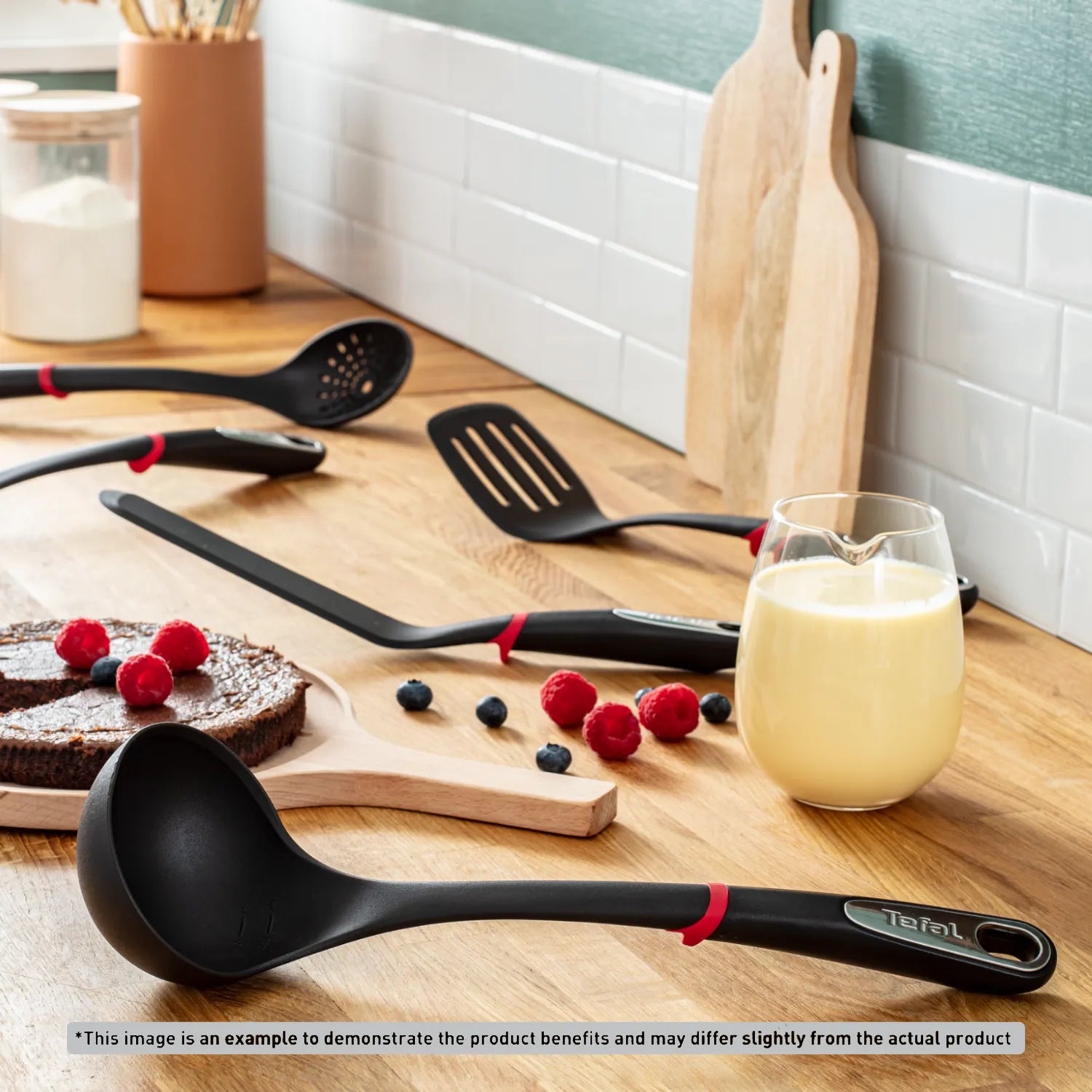 Tefal Ingenio Nylon Ladle K2060114 - Heat-Resistant Kitchen Spoon for Cooking, Serving & Stirring Soups, Sauces & Stews - Dishwasher Safe Utensil for Everyday Use