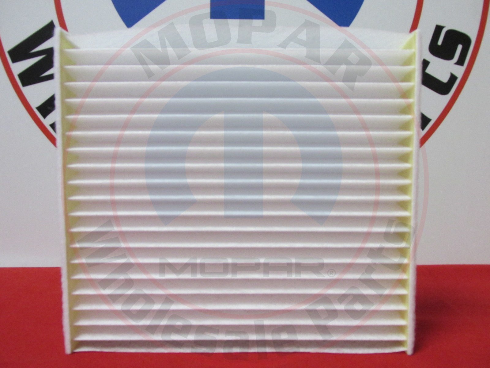 Mopar 68318365AA Cabin Air Filter - Premium Replacement for Cleaner Air Inside Your Car - Ideal for Daily Commutes & Long Road Trips