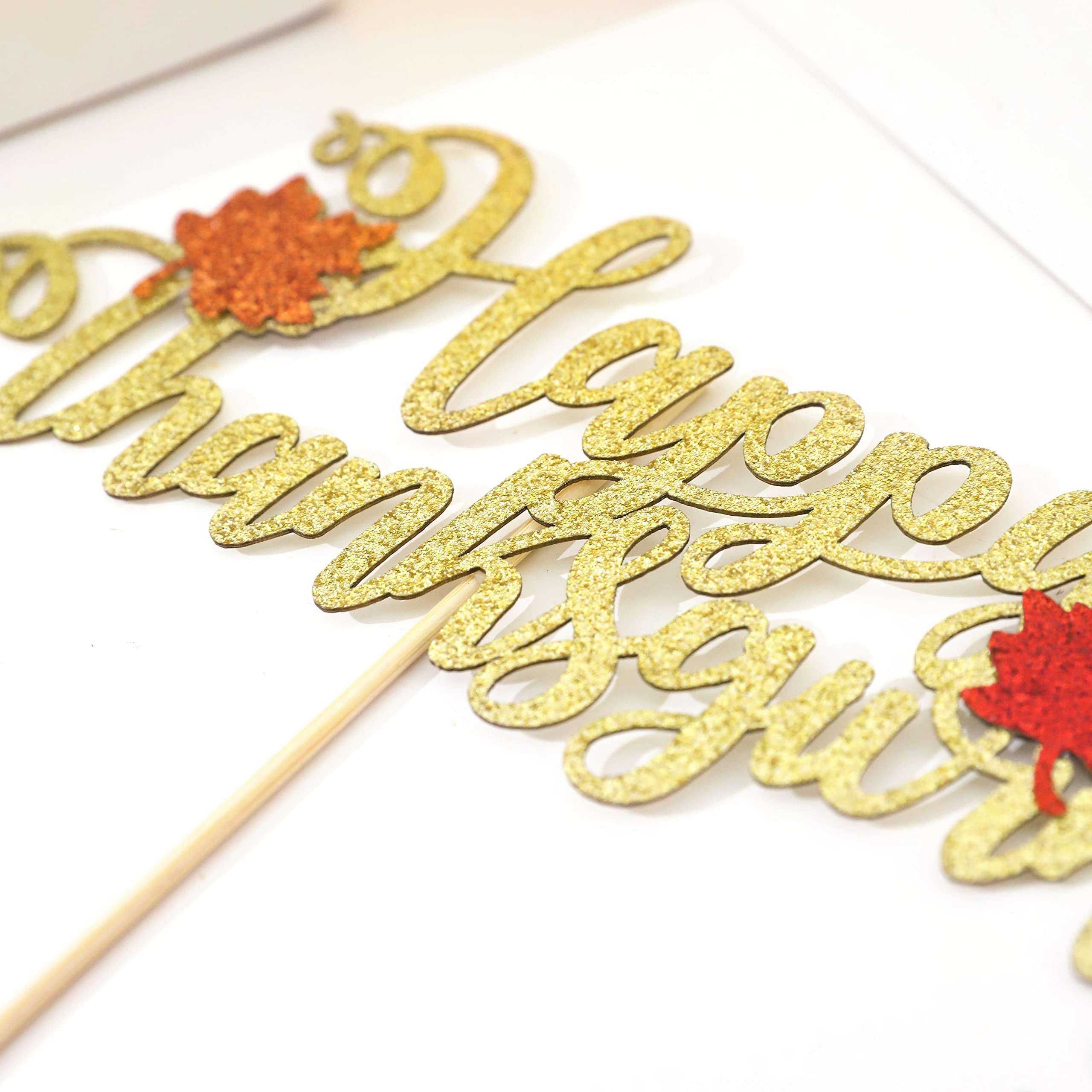 Happy Thanksgiving Cake Topper - Thankful Cake Decorations for Thanksgiving Party, Holiday Cake Topper Supplies - Perfect for Thanksgiving Desserts, Family Gatherings & Festive Celebrations