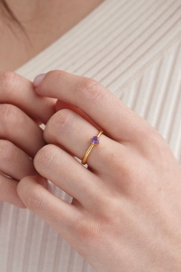 February Amethyst Gold Birthstone Ring for Women - Elegant Purple Gemstone Jewelry Gift for Valentine's Day & Anniversary