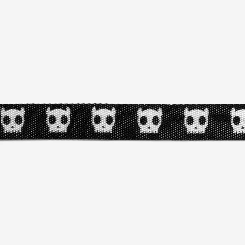 Zee.Dog Skull 2.0 Dog Collar - Adjustable Pet Collar for Small Medium Large Dogs - Durable Nylon Dog Collar with Metal Buckle - Perfect for Walking, Training, and Outdoor Adventures
