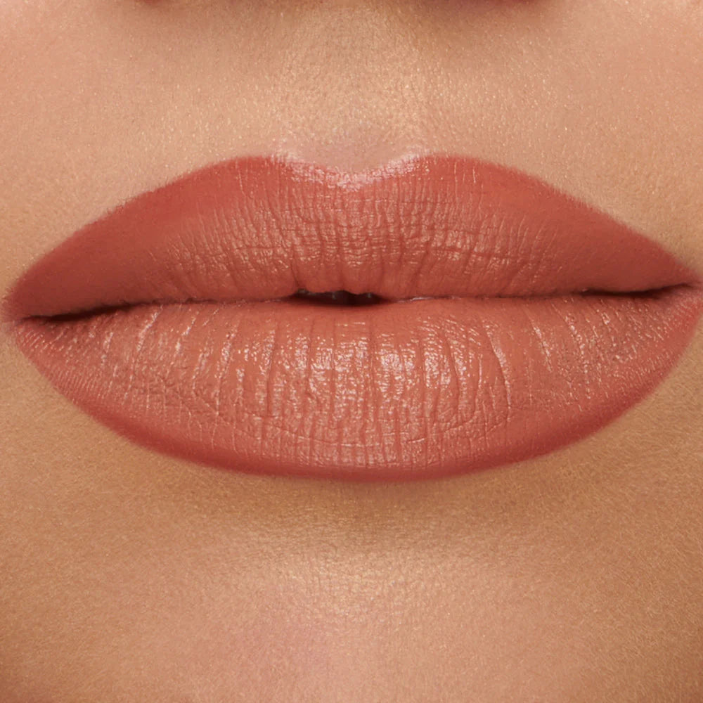 Anna Marti Cosmetics Velvet Matte Lipstick - Long Lasting, Hydrating Liquid Lipstick with Rich Pigment - Perfect for Date Night, Parties & Everyday Wear