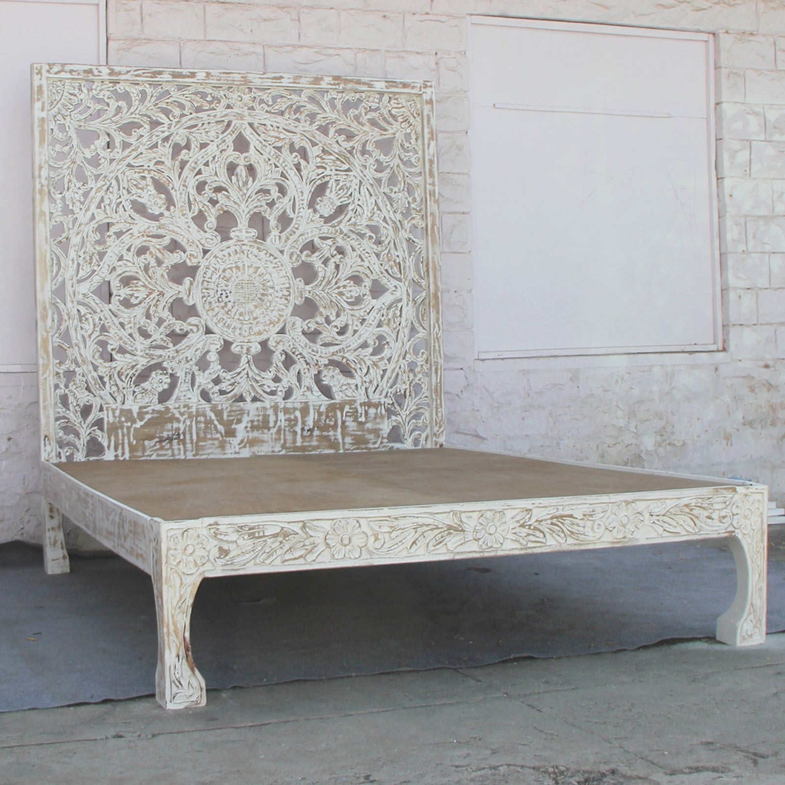 Handcrafted Dynasty Wooden Carved Bed with Ornate Headboard - Luxury Master Bedroom Furniture for Elegant Home Decor