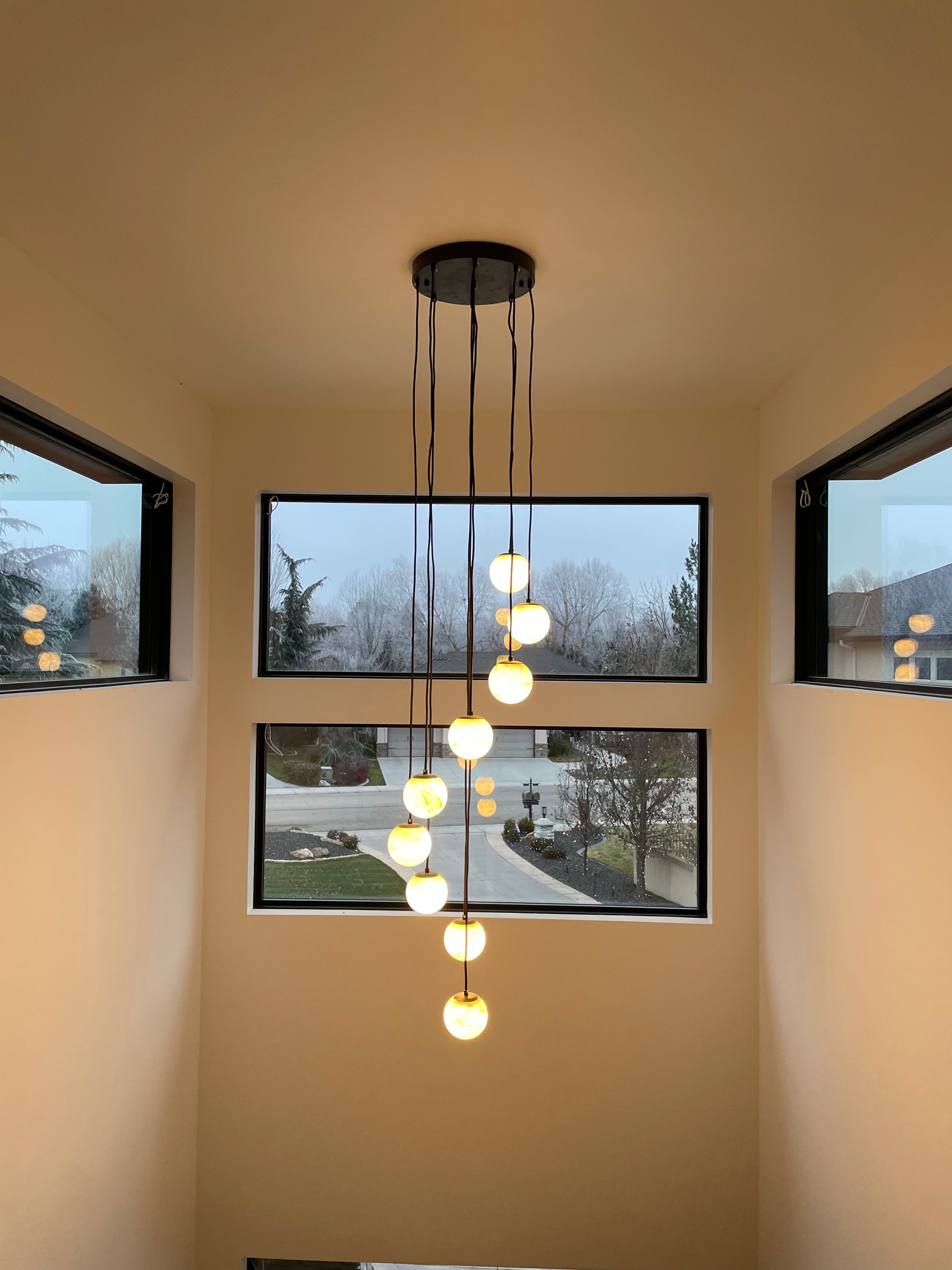 Alabaster Global Wavy Chandelier - Modern Crystal Ceiling Light Fixture for Dining Room, Bedroom & Living Room Decor