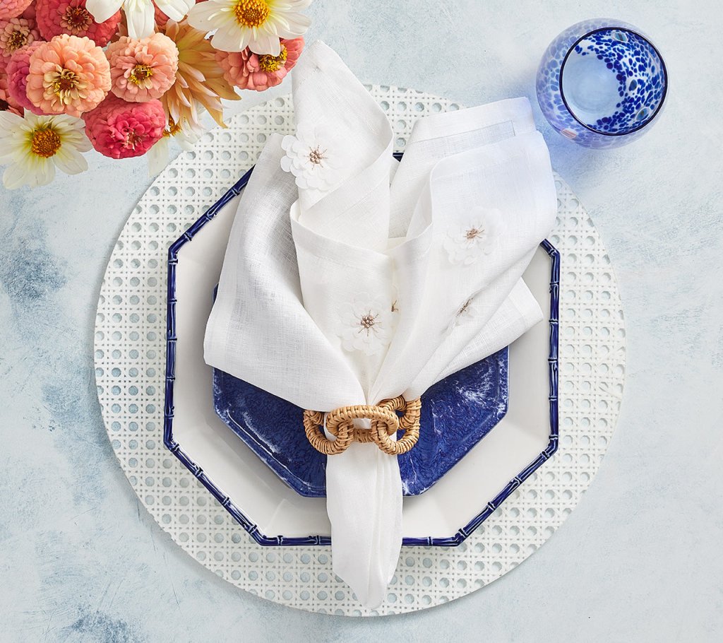 Premium White & Natural Linen Napkins Set of 4 - Elegant Dinner Table Decor for Formal Dining, Parties & Special Occasions