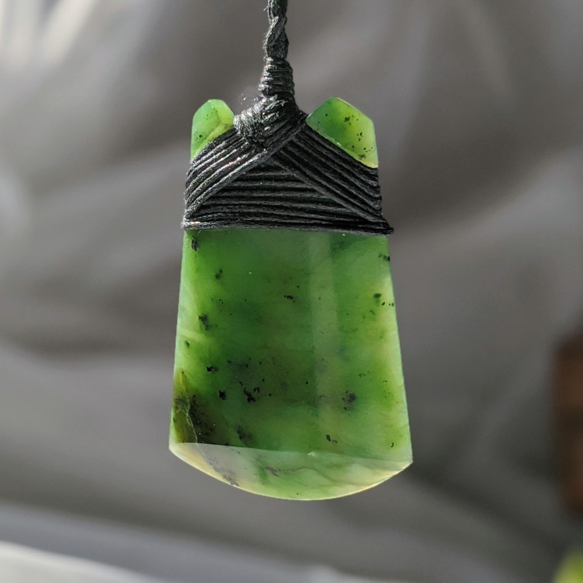 Authentic Maori Toki Blade Pendant Necklace - Hand Carved Nephrite Jade Greenstone for Men & Women | Spiritual Jewelry, Cultural Gift & Fashion Statement