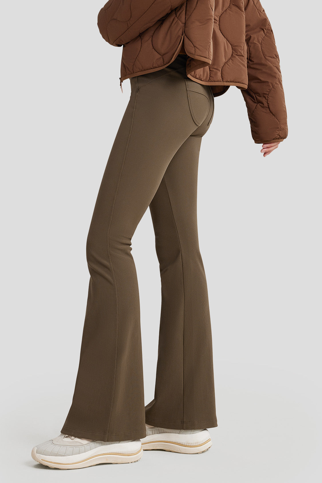 Women's High Elasticity Flared Pants - Stretchy Comfort Bootcut Trousers for Work, Casual & Yoga | Plus Size Options Available