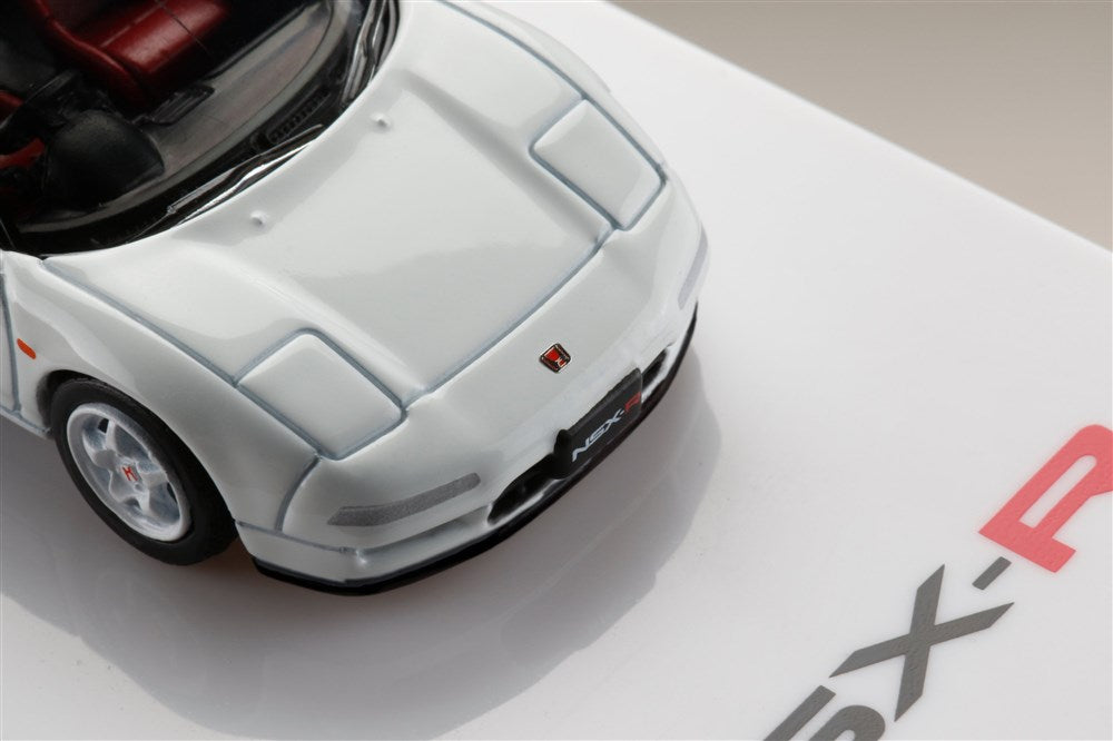 1:64 Scale Honda NSX Type R NA1 1992 Diecast Model Car - Championship White - Collectible Japanese Sports Car for Display & Racing Scenes