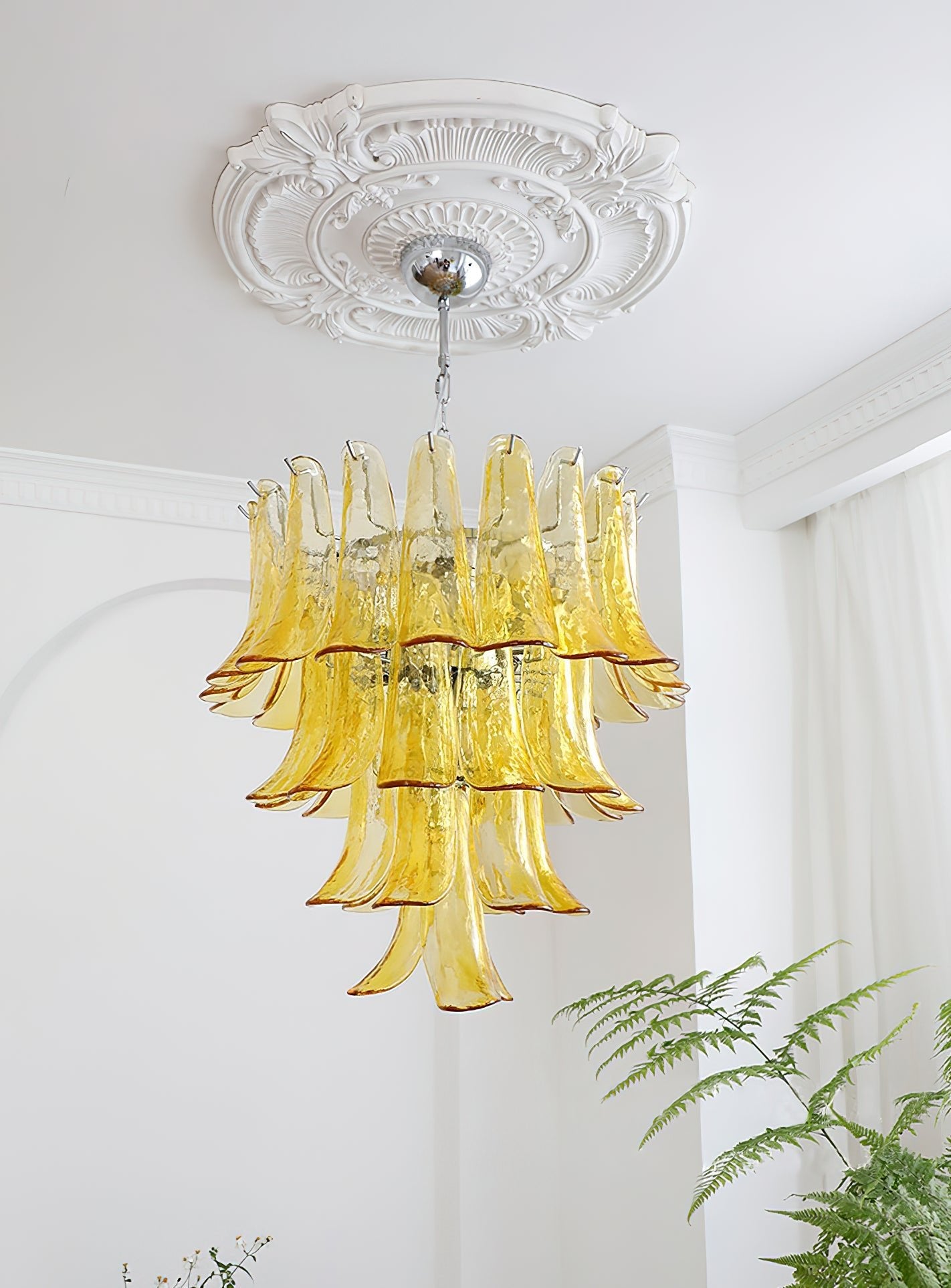 Exquisite Murano Glass Petals Chandelier - Handcrafted Italian Crystal Ceiling Light Fixture for Dining Room, Living Room & Bedroom Decor