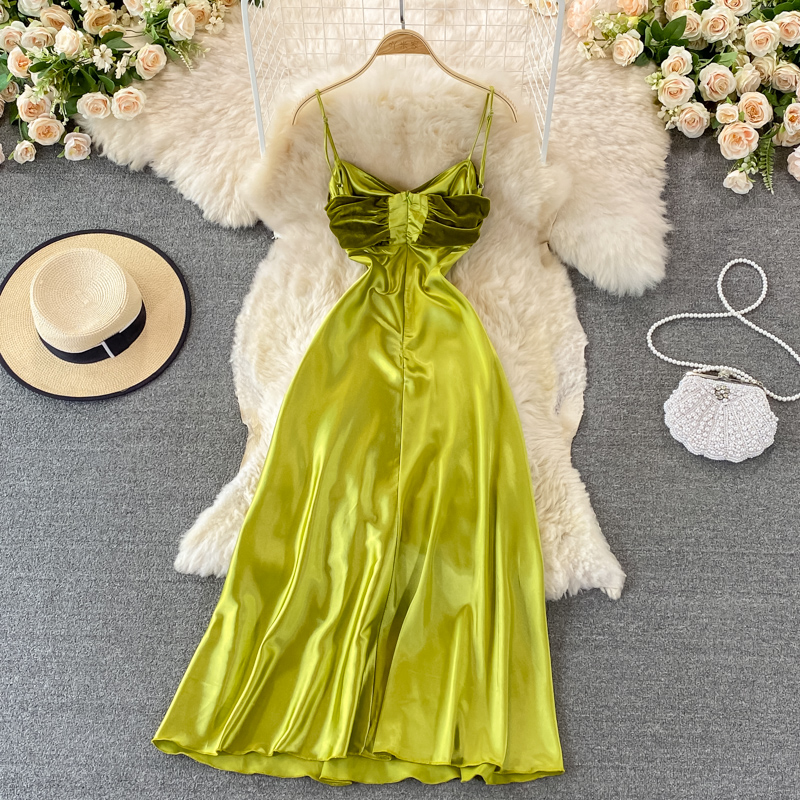 Elegant Green Satin Spaghetti Strap Evening Dress - Sexy Summer Formal Gown for Women | Perfect for Cocktail Parties, Weddings & Date Nights