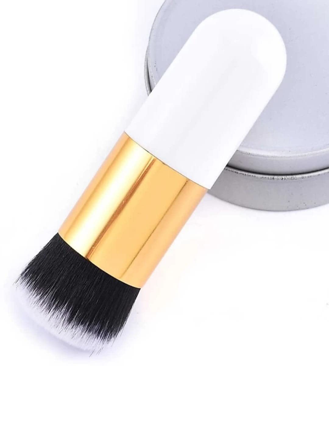 AIR BEAUTY Professional Foundation Makeup Brush - Soft Synthetic Bristles for Flawless Liquid & Powder Application - Perfect for Daily Makeup & Travel (Pack of 1)