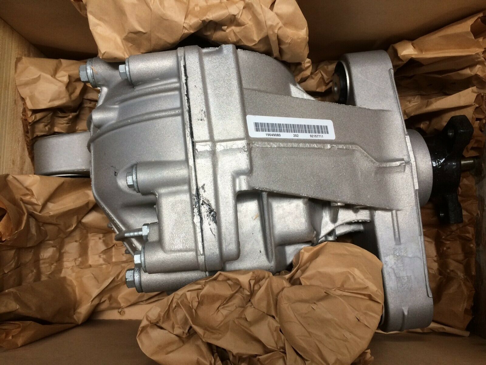 Genuine Commodore VE VF V8 L77 LS3 Non-LSD Differential 3.27 Ratio - Perfect for Performance Upgrades & Drivetrain Modifications