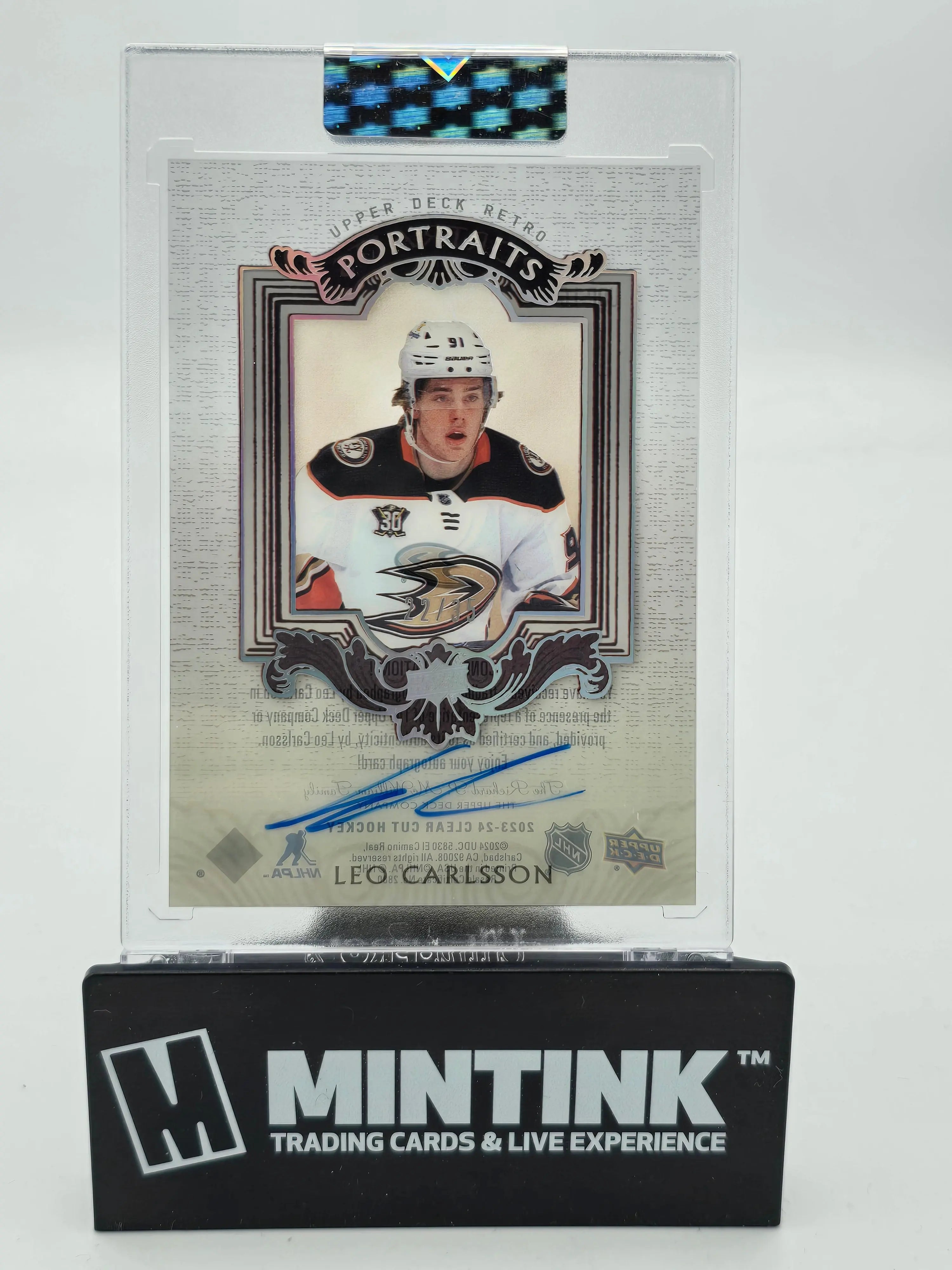 2023-24 Upper Deck Clear Cut Hockey Leo Carlsson Rookie Card RC UD Retro Portraits Autograph /35 - Perfect for Collectors, Sports Memorabilia Fans & Hockey Enthusiasts