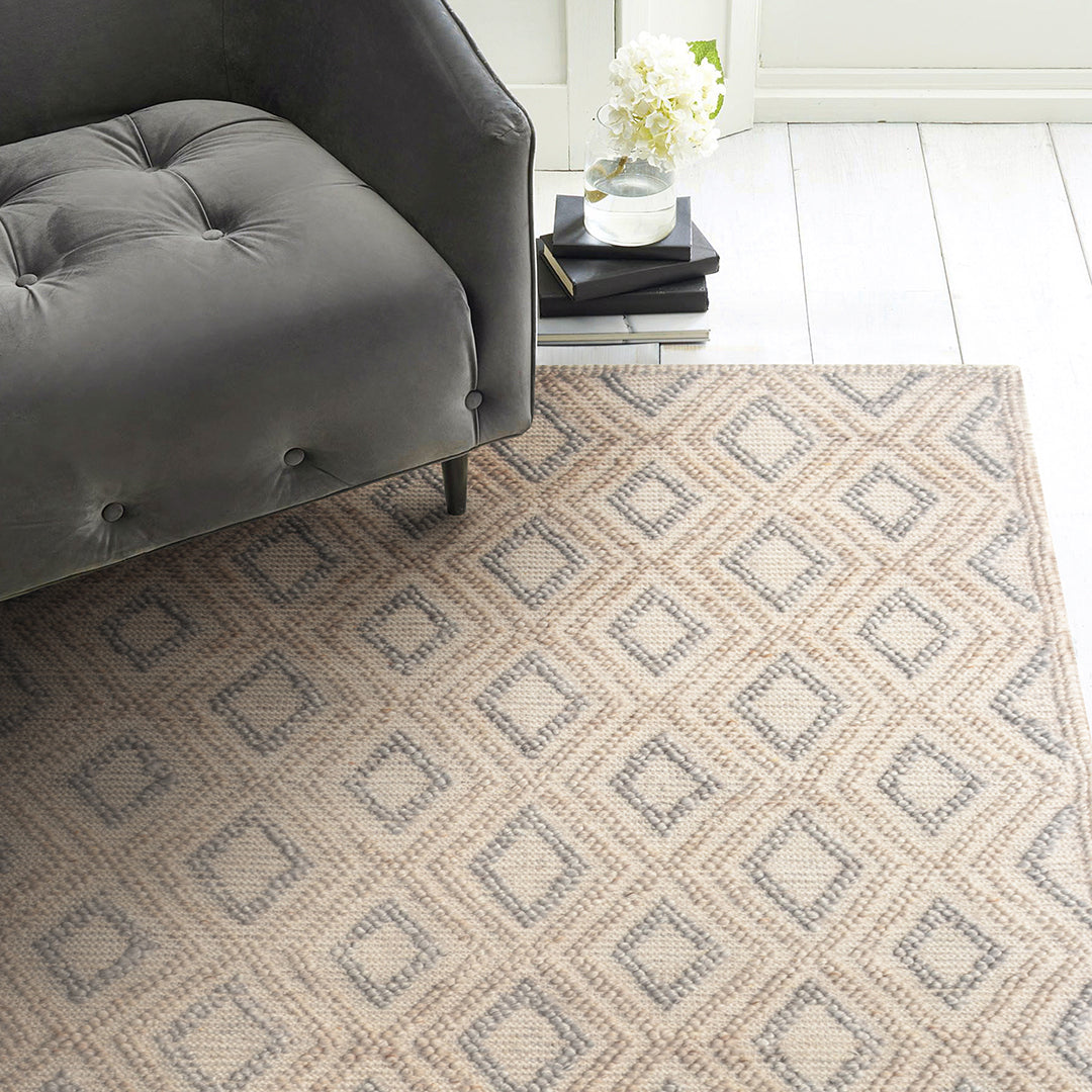 Chloe Natural Grey Diamond Rug - Handmade Wool Area Rug for Living Room, Bedroom & Office - Soft & Durable Home Decor