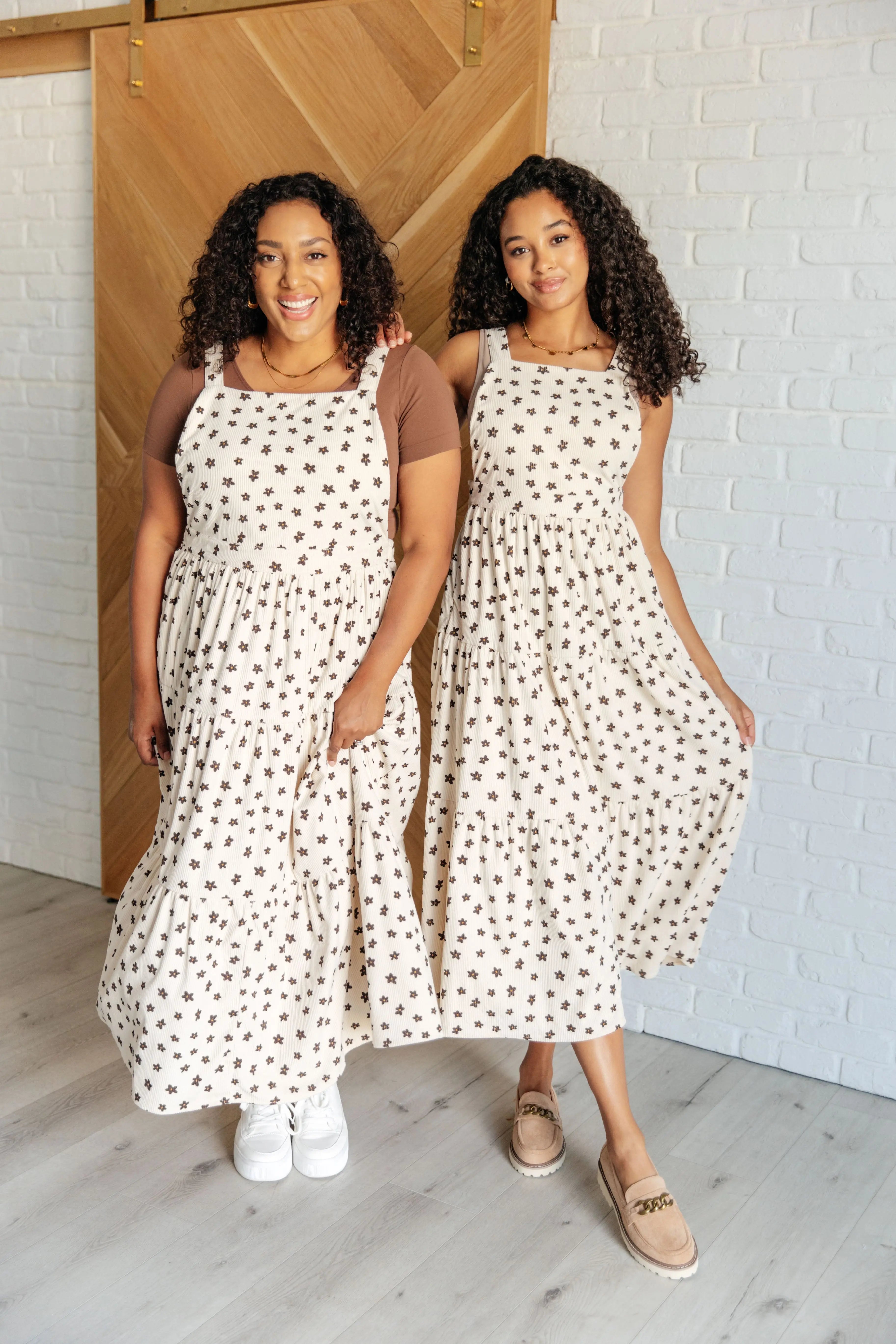 Elegant Floral Print Summer Dress for Women | Naturally Chic Boho Maxi Dress | Perfect for Beach, Vacation & Outdoor Events
