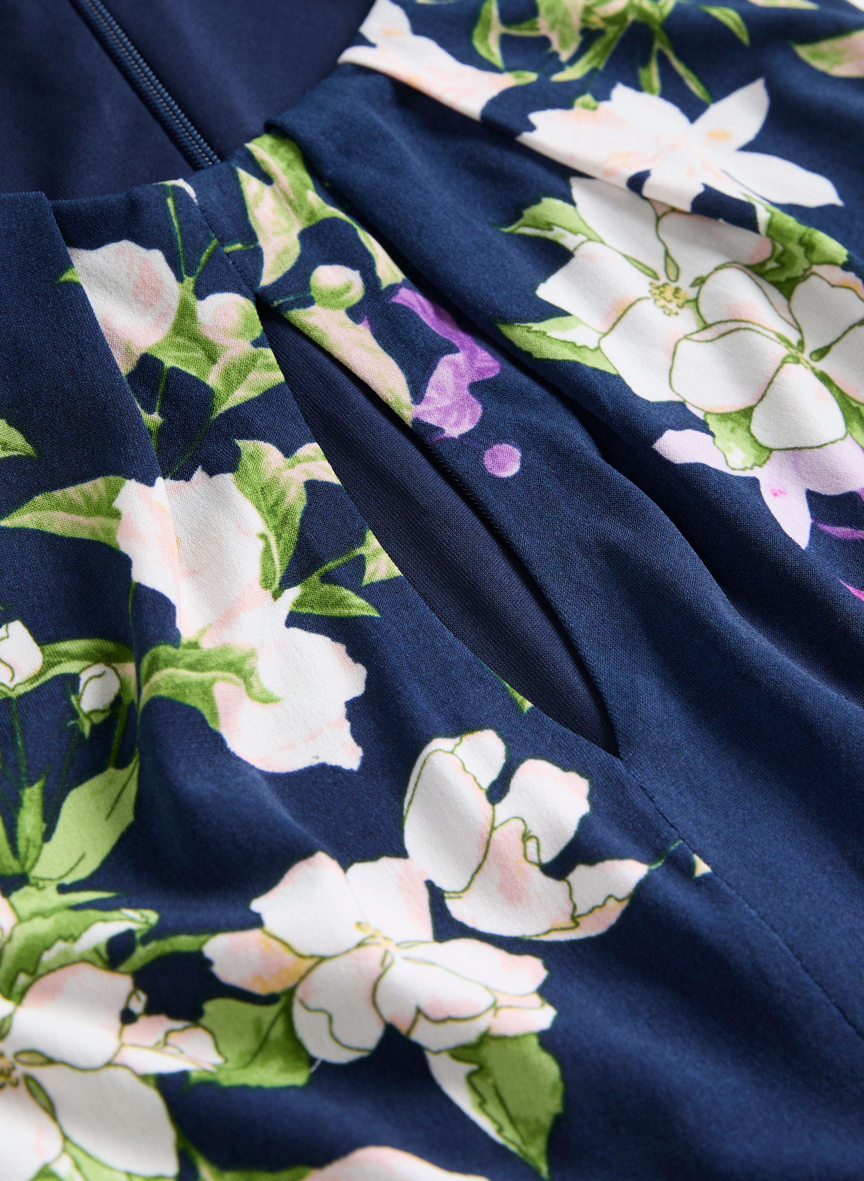 Elegant Floral Print Empire Waist Dress for Women | Summer Boho Maxi Dress | Perfect for Garden Parties & Beach Vacations