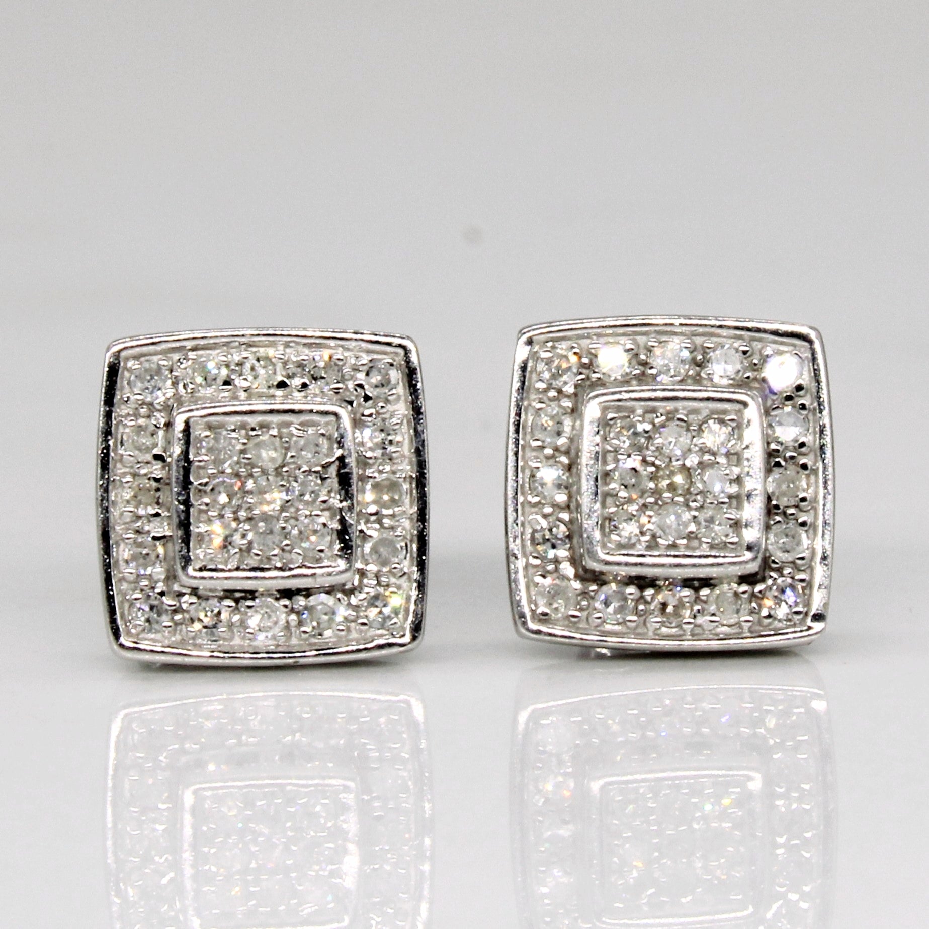 10K White Gold Diamond Stud Earrings for Women | 0.25 Carat Total Weight (ctw) | Perfect for Weddings, Anniversaries & Special Occasions