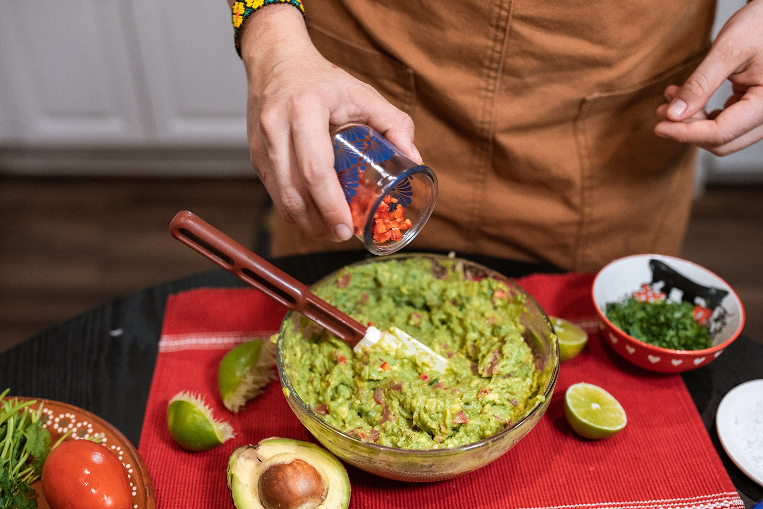 Premium All Natural Guacamole Seasoning Mix - Non-GMO, Handcrafted in USA - Artisanal Spice Blend for Avocados, Tacos & Dips - Sustainable, GLP-1 Friendly Gourmet Seasoning in Magnetic Tin - Perfect for Parties, BBQs & Healthy Snacking